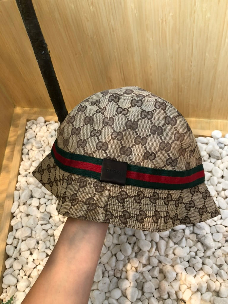 Gucci bucket hat