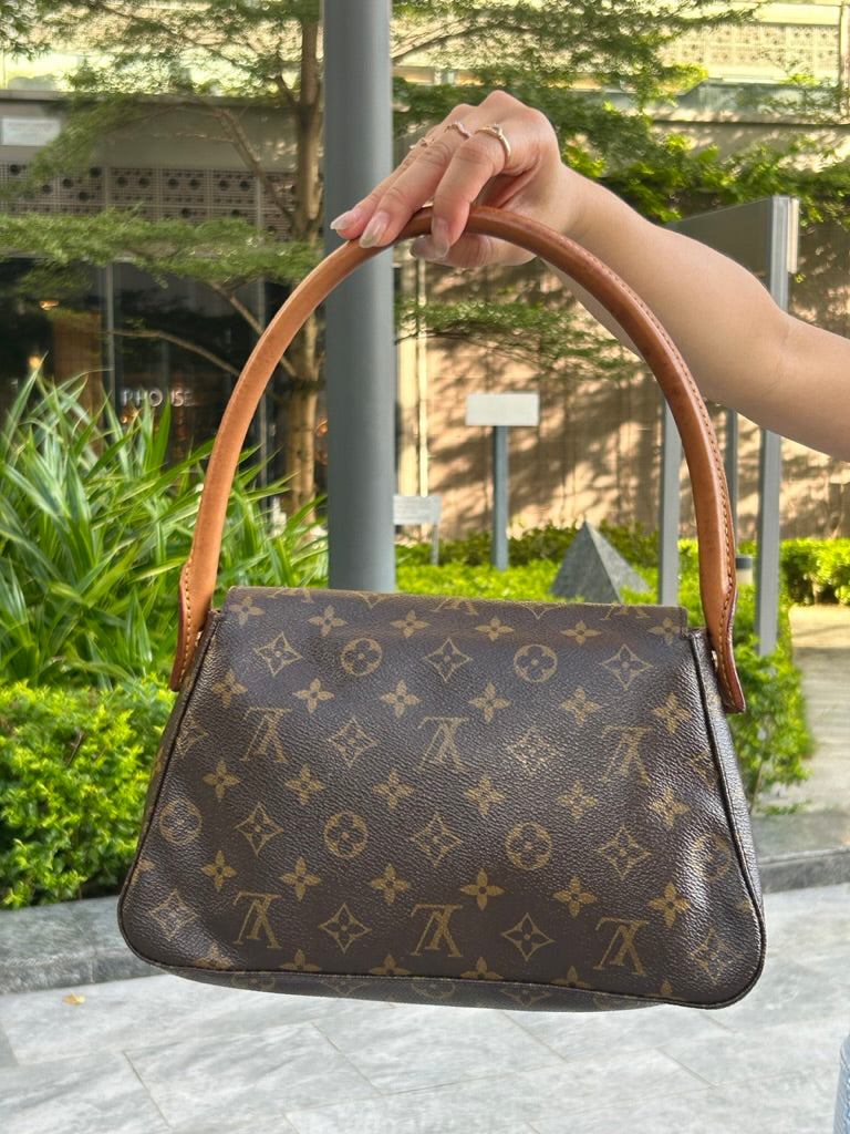 Louis Vuitton looping mini