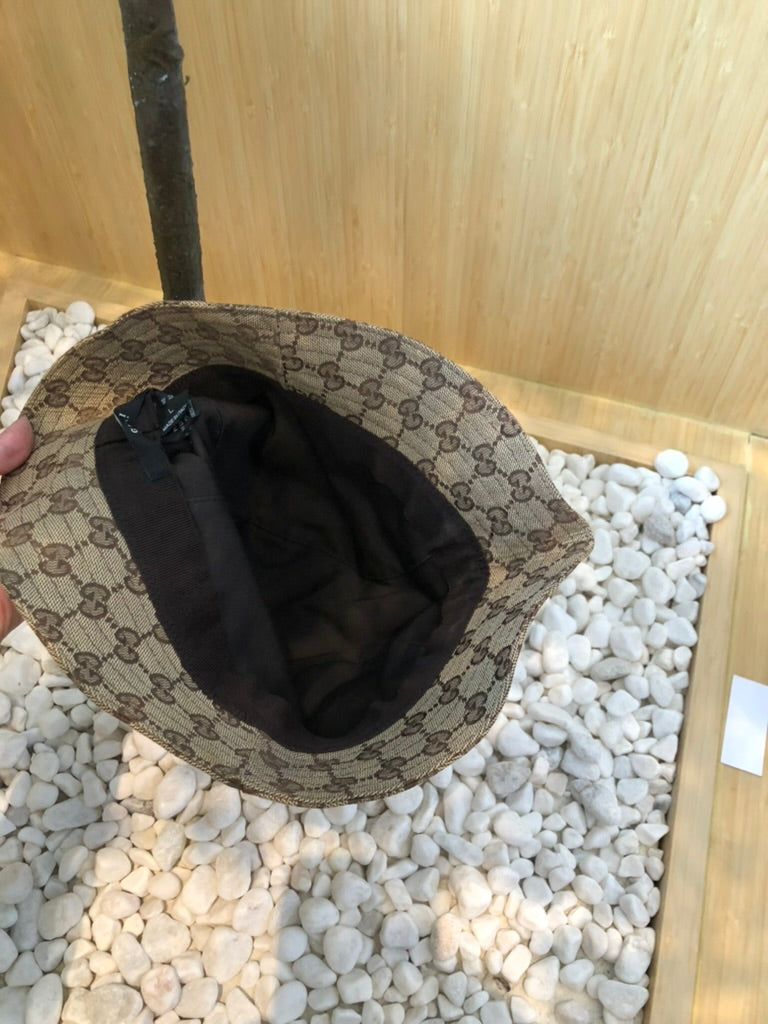 Gucci bucket hat