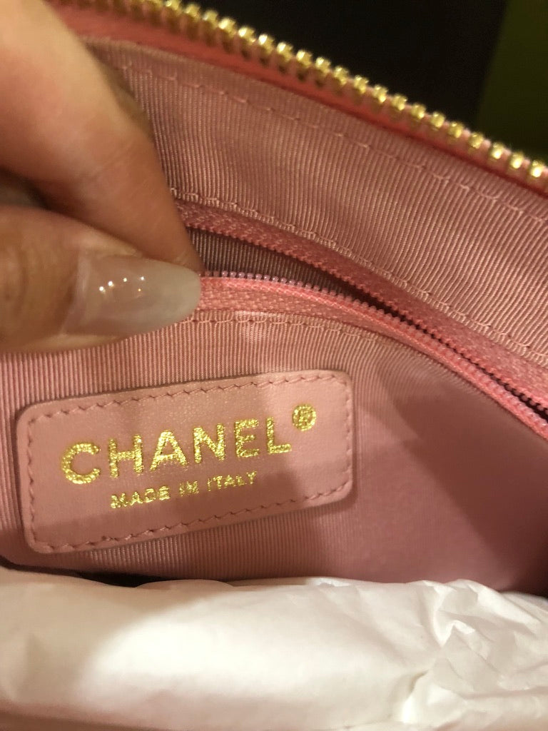 Chanel timeless cc shoulder bag