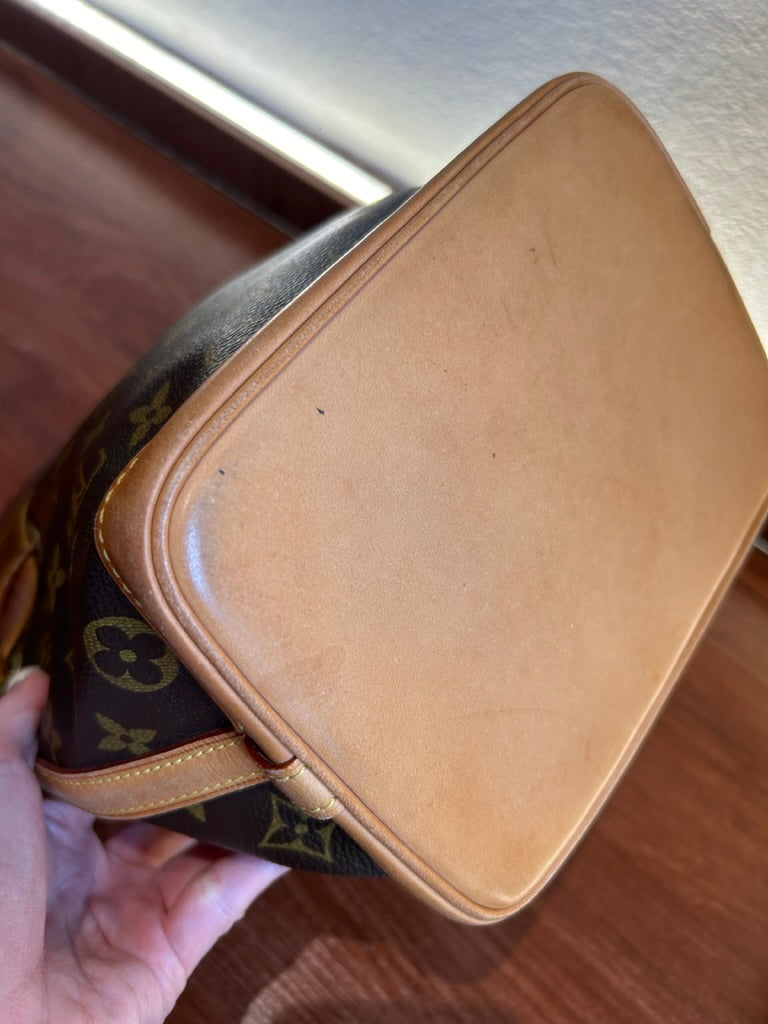 Louis Vuitton mini noe
