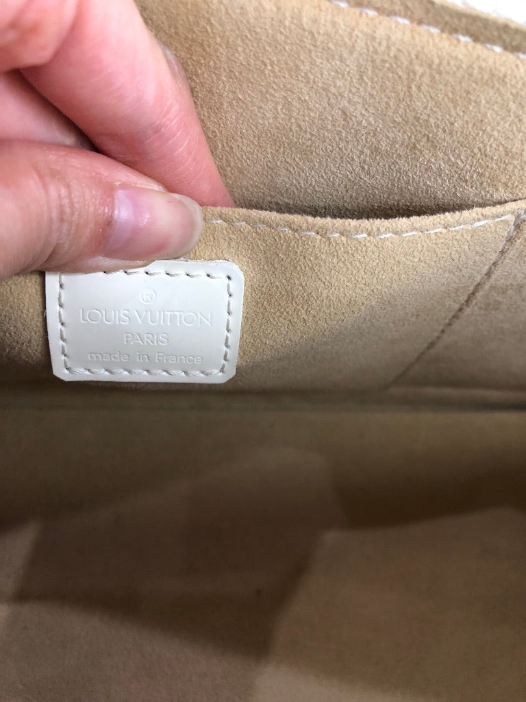 Louis Vuitton graffiti alma bag