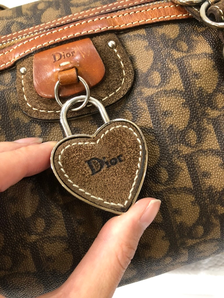 Dior monogram trotter heart lock shoulder bag