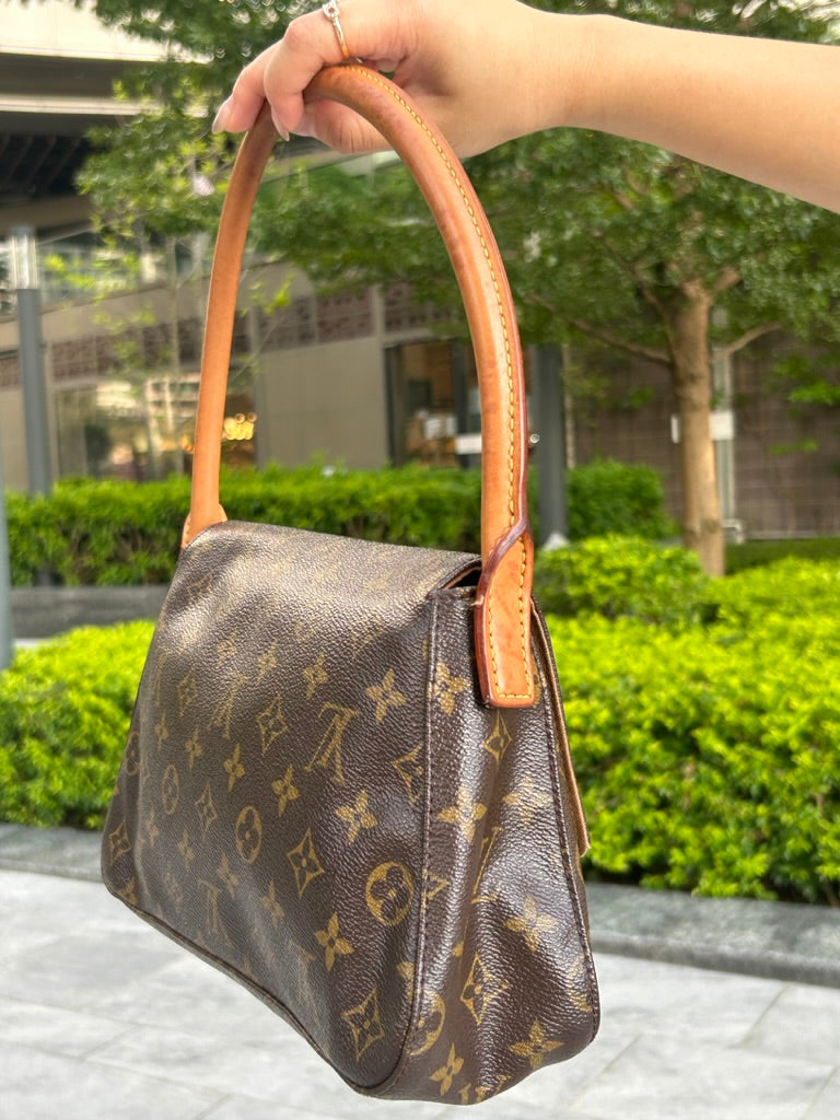 Louis Vuitton looping mini
