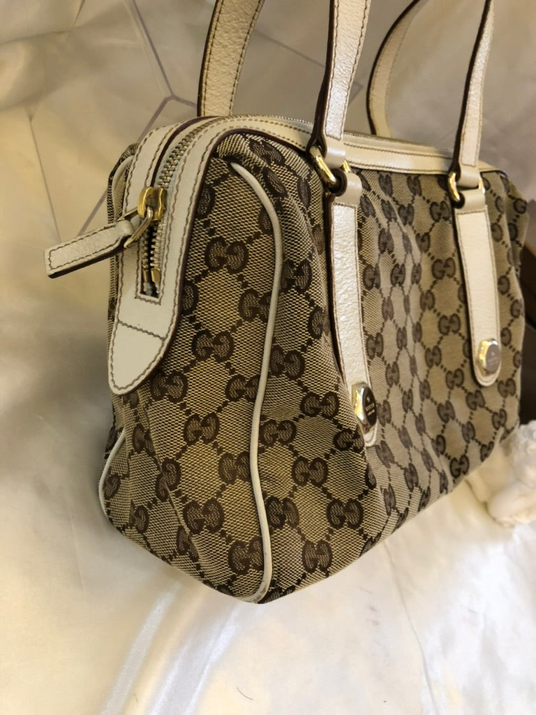 Gucci monogram shoulder bag