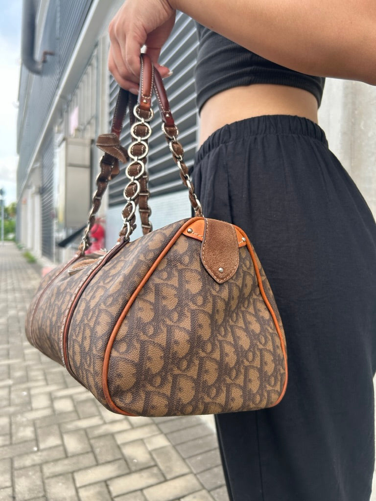 Dior monogram trotter heart lock shoulder bag
