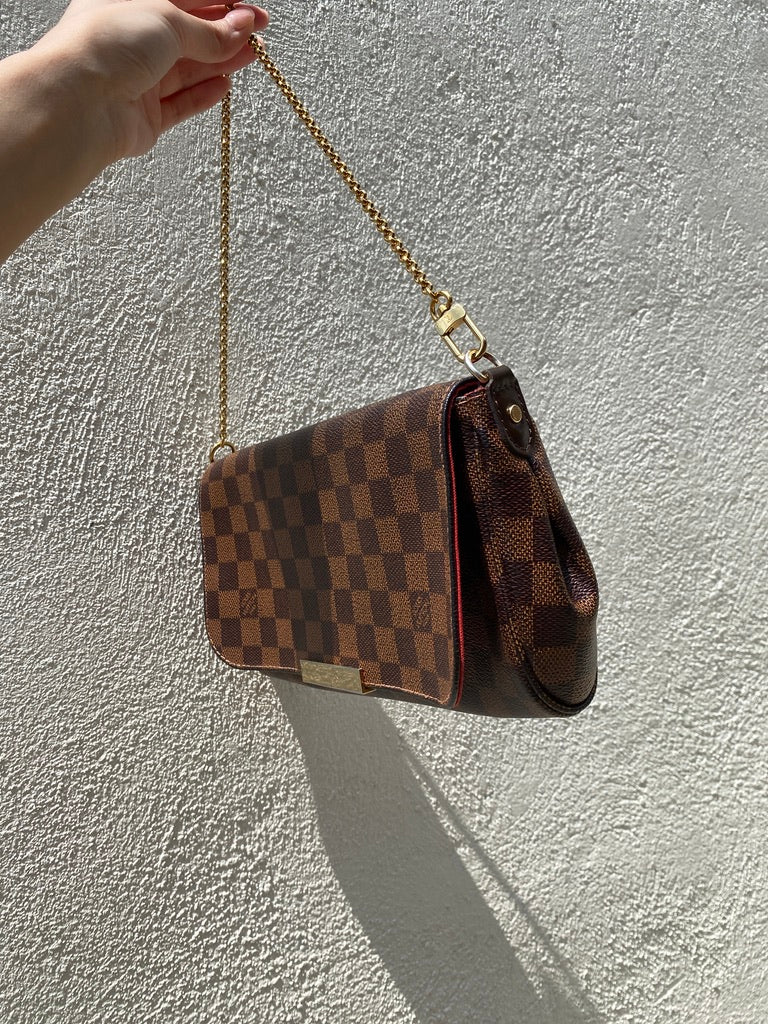 Louis Vuitton damier chain bag