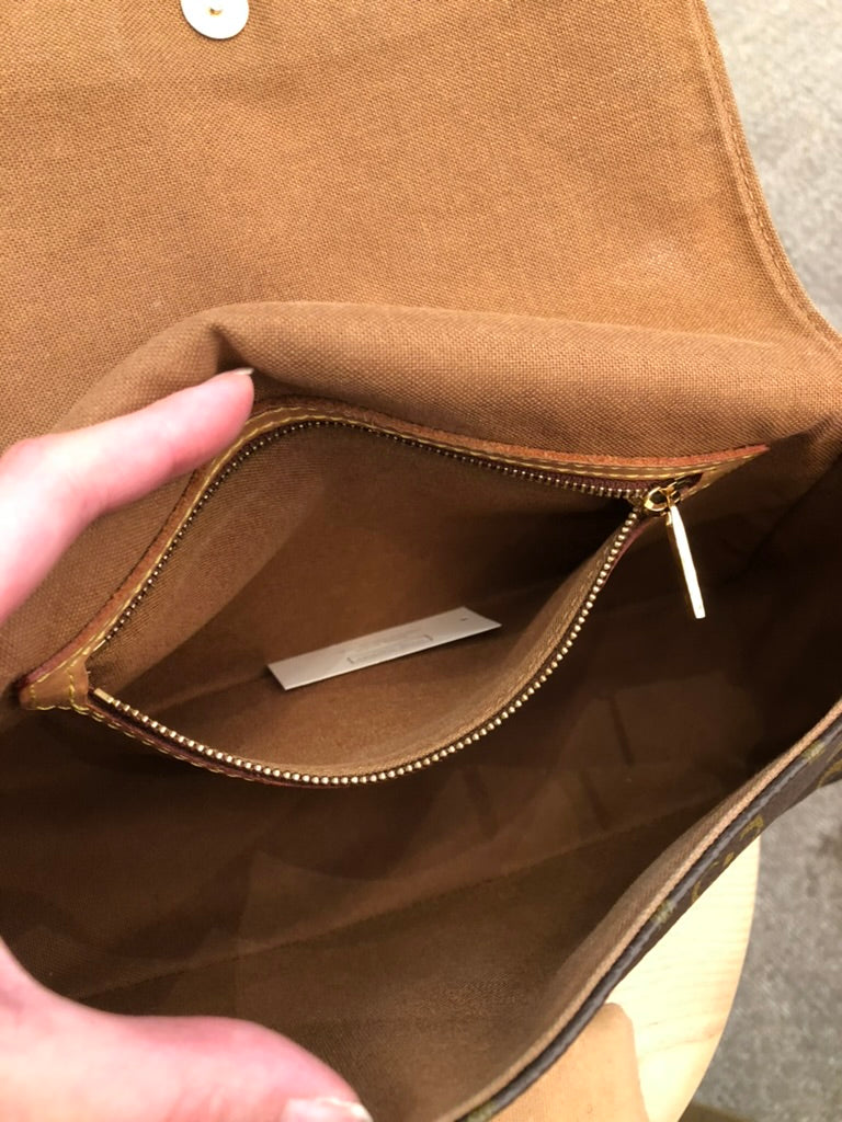 Louis Vuitton looping mini
