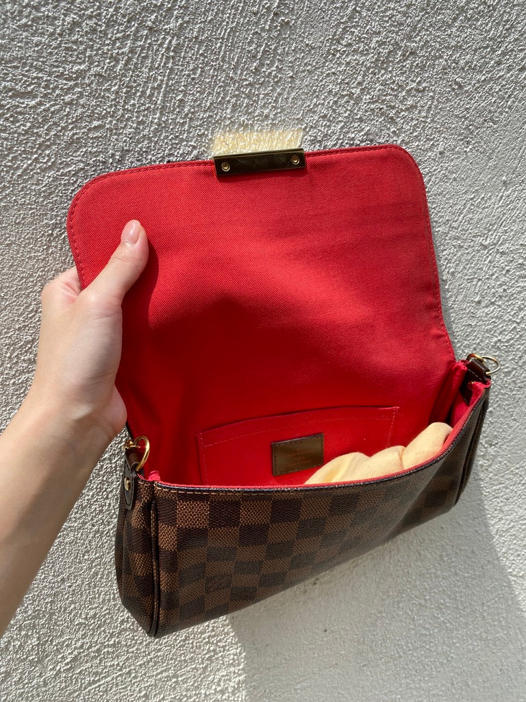 Louis Vuitton damier chain bag