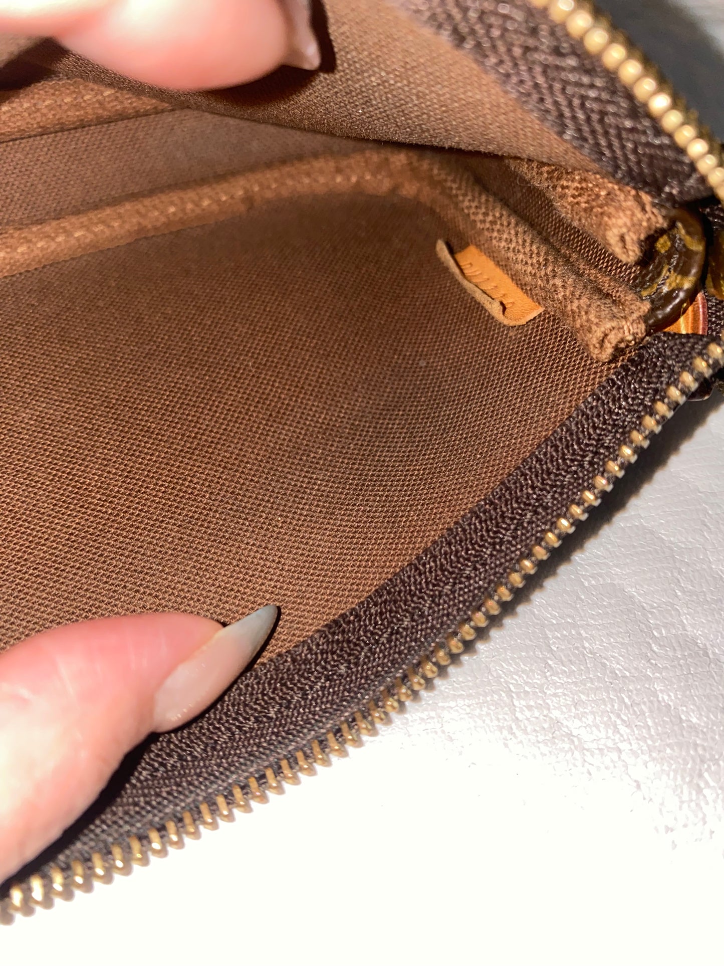 Louis Vuitton mini pochette