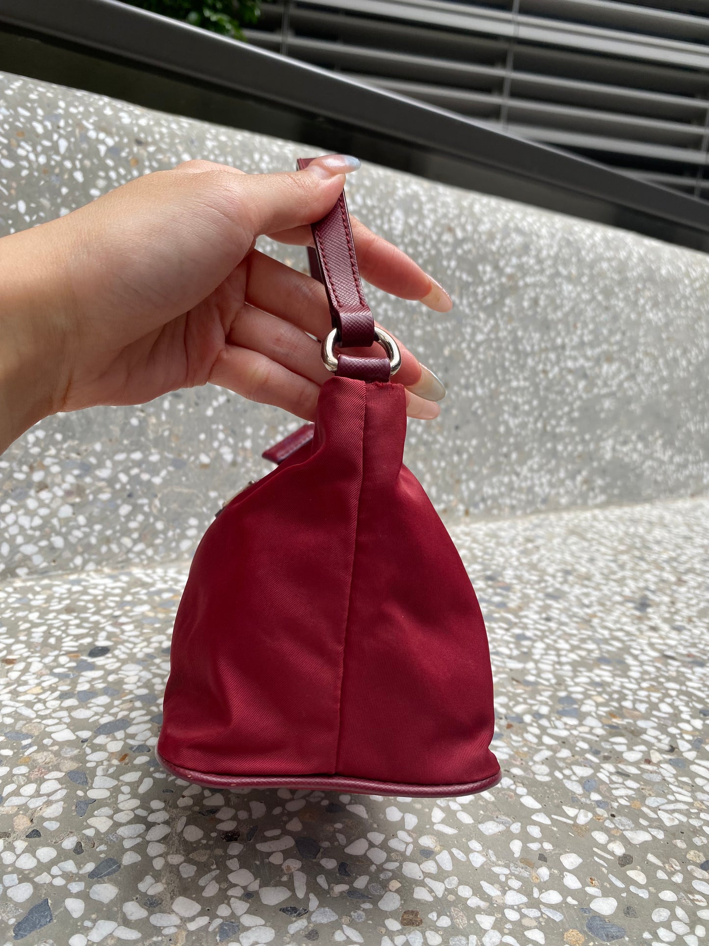 Prada tessudo mini pochette