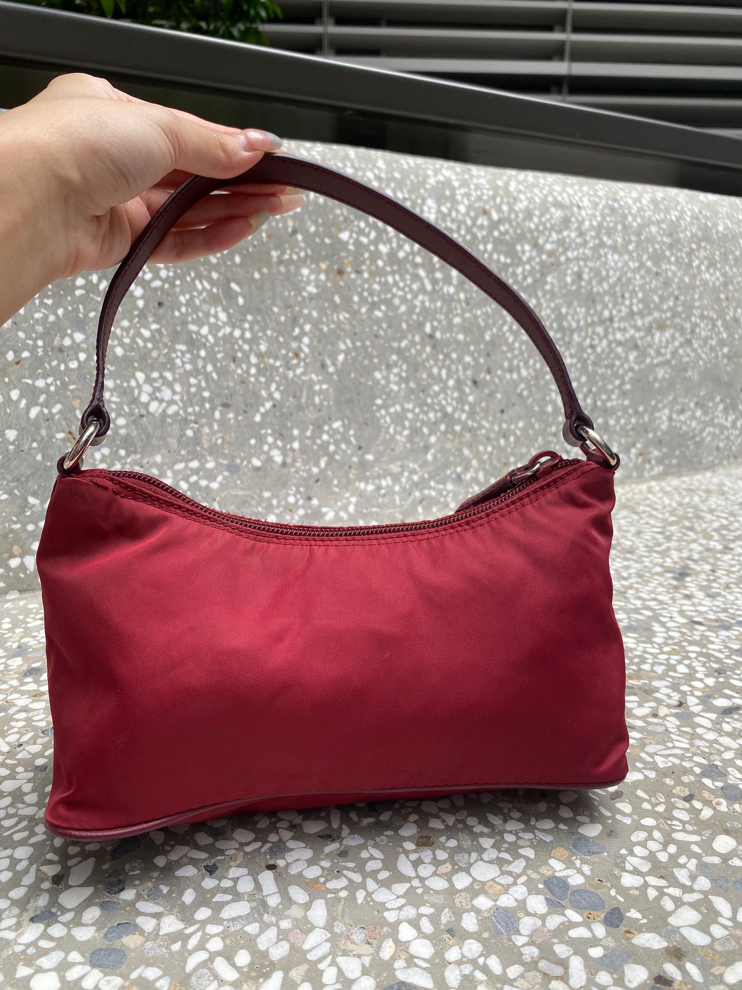 Prada tessudo mini pochette