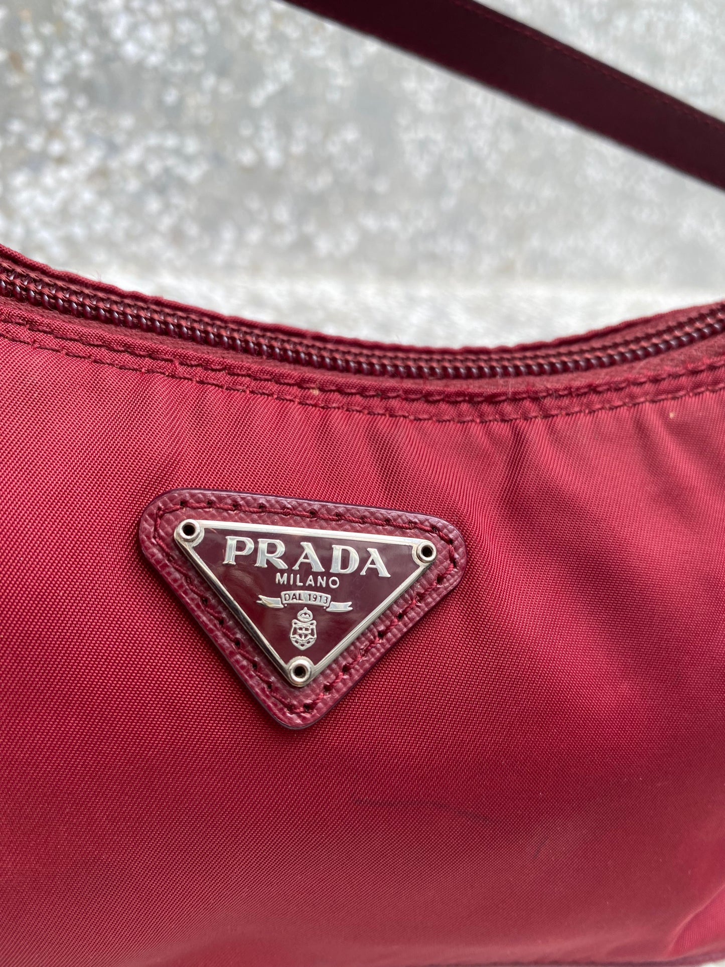 Prada tessudo mini pochette