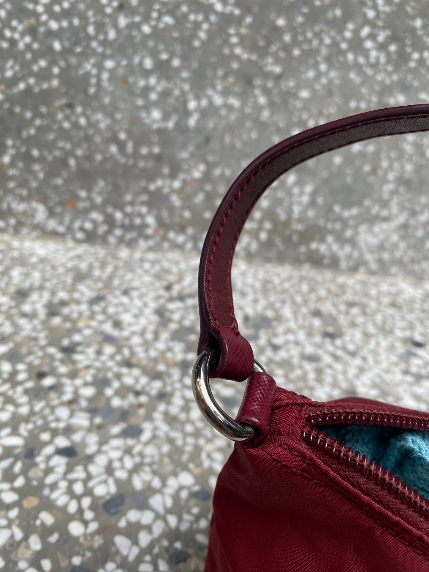 Prada tessudo mini pochette