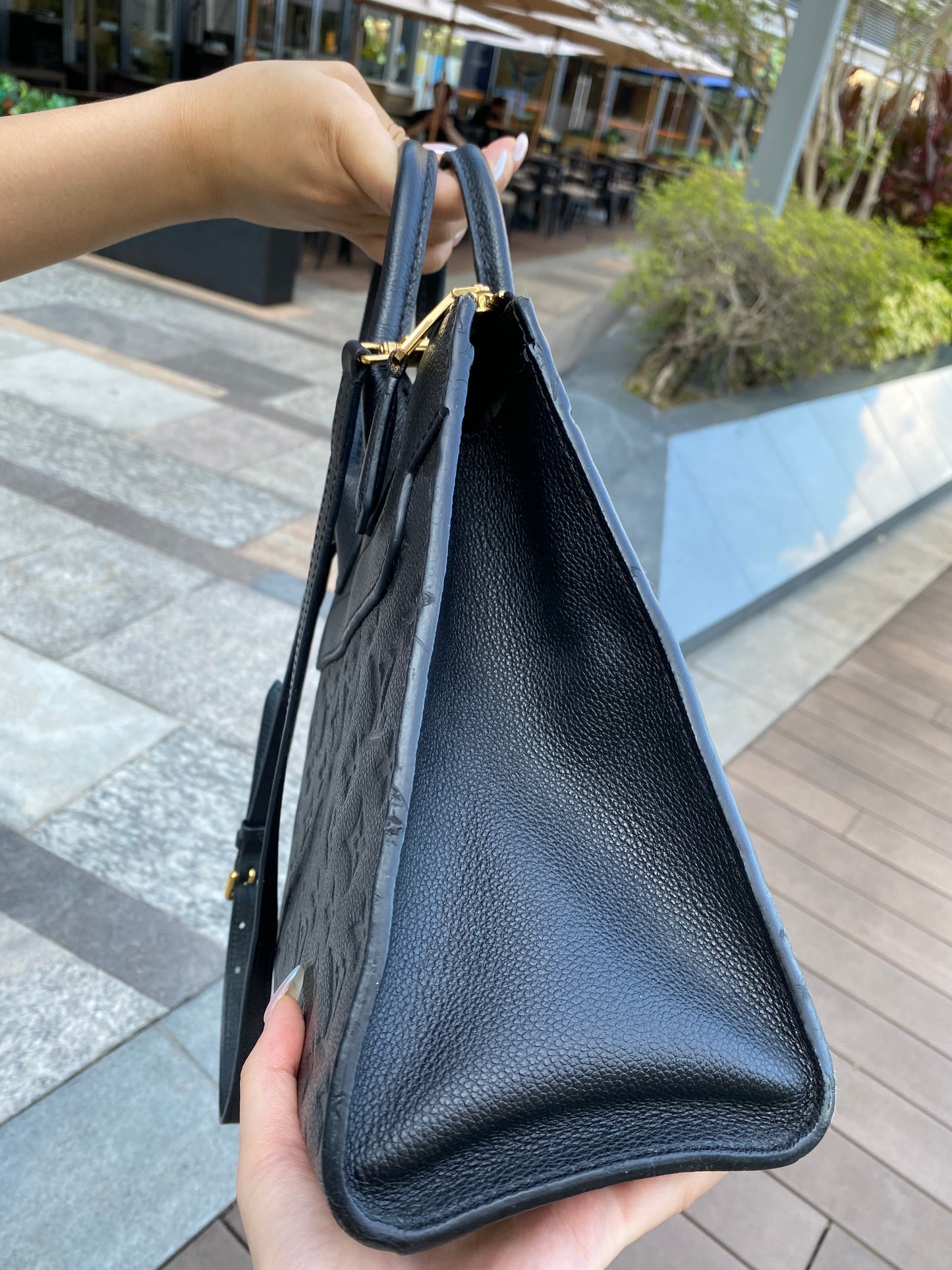 Louis Vuitton Navy Blue Leather Empreinte Monogram Pont-Neuf MM Shoulder Hand Bag