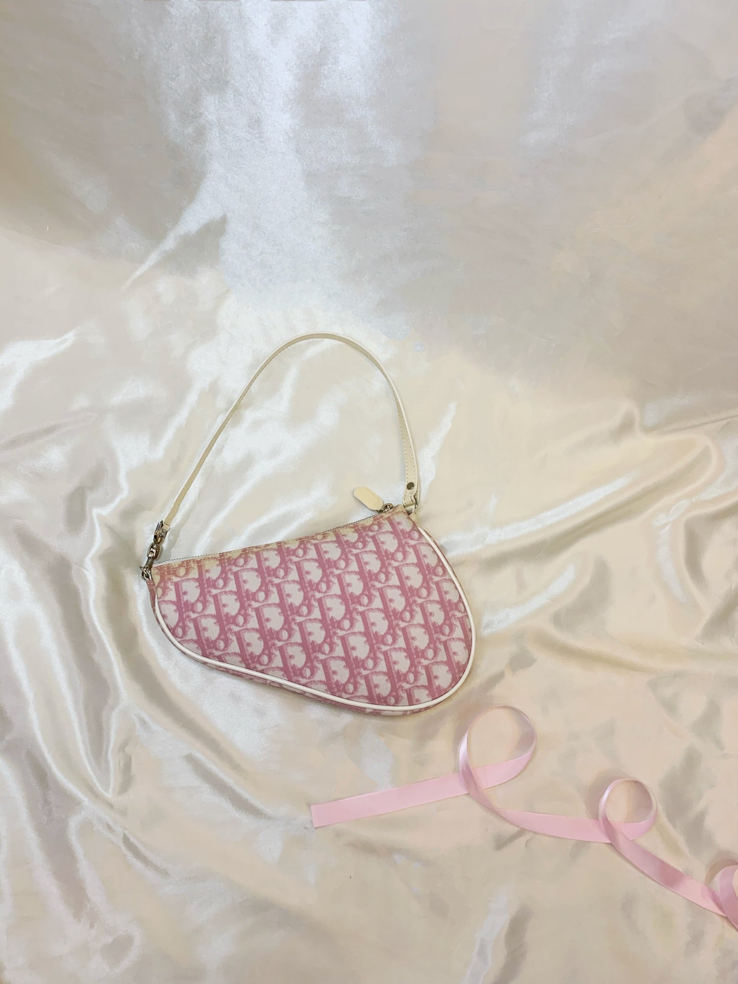 Dior mini pink saddle