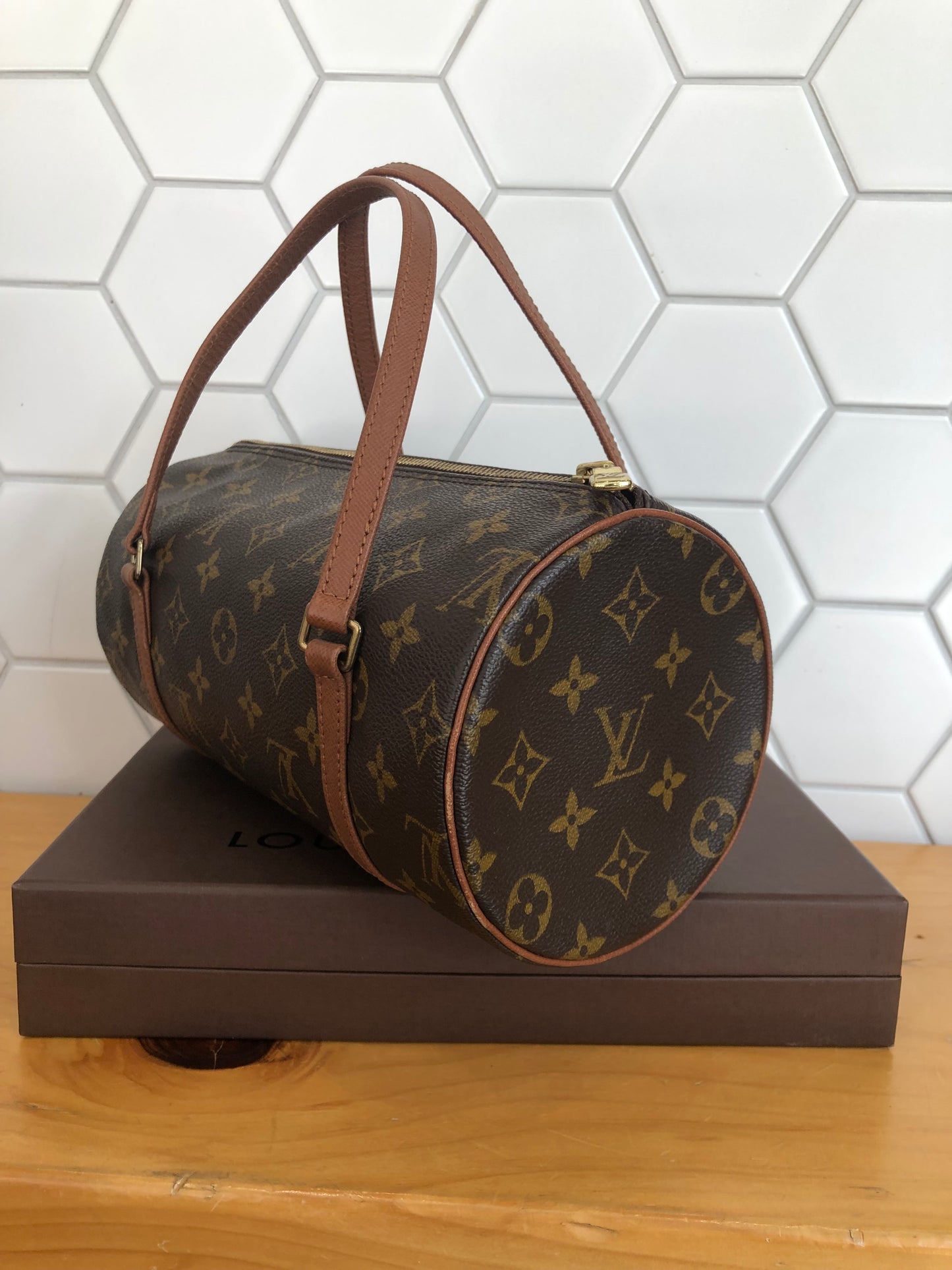 Louis Vuitton papillon 26