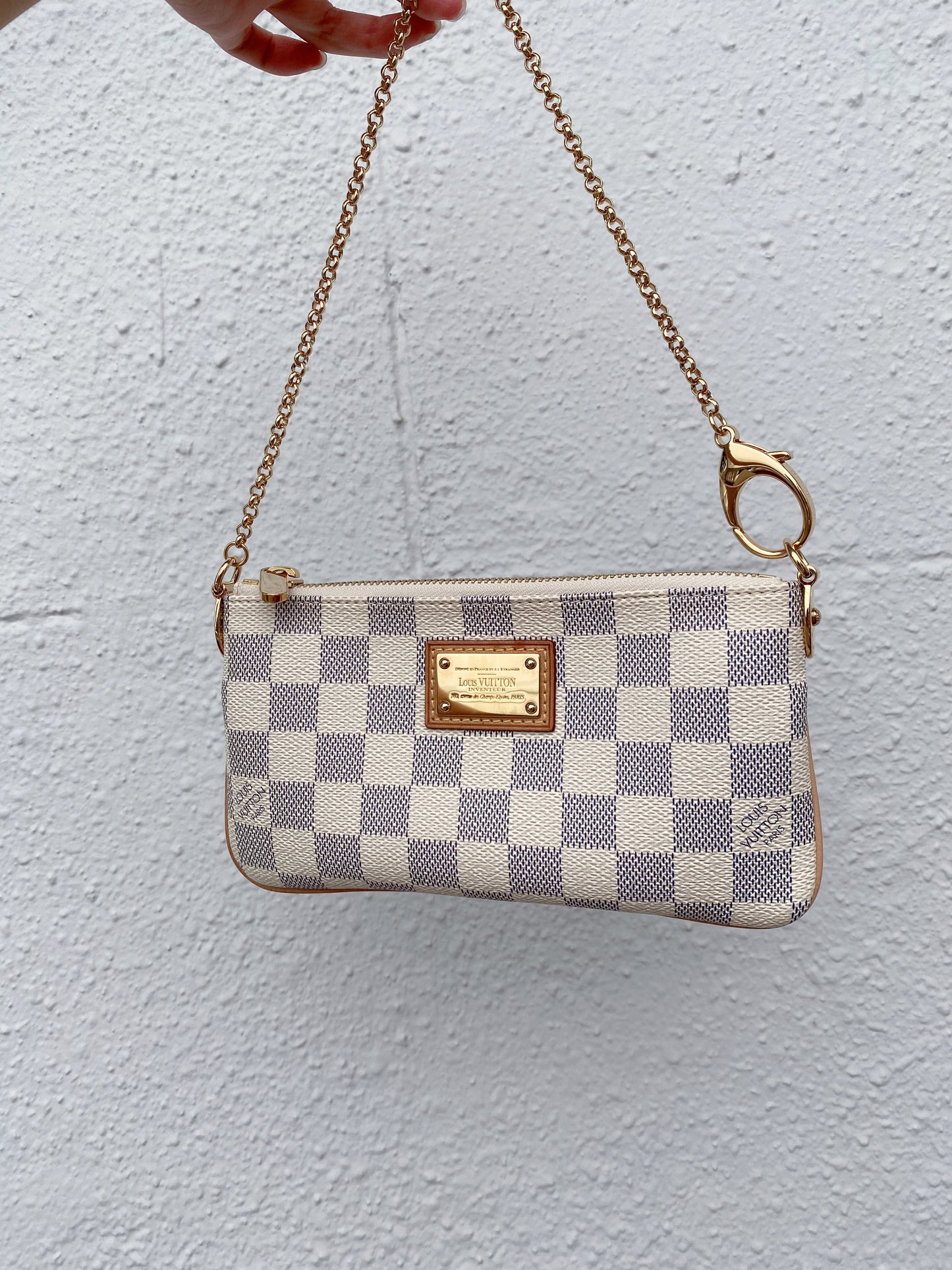 Louis Vuitton azur milla mm