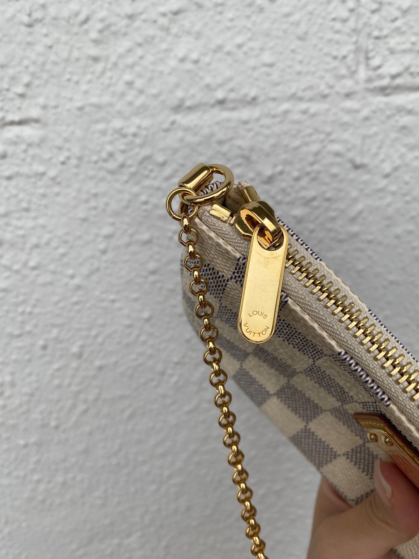 Louis Vuitton azur milla mm