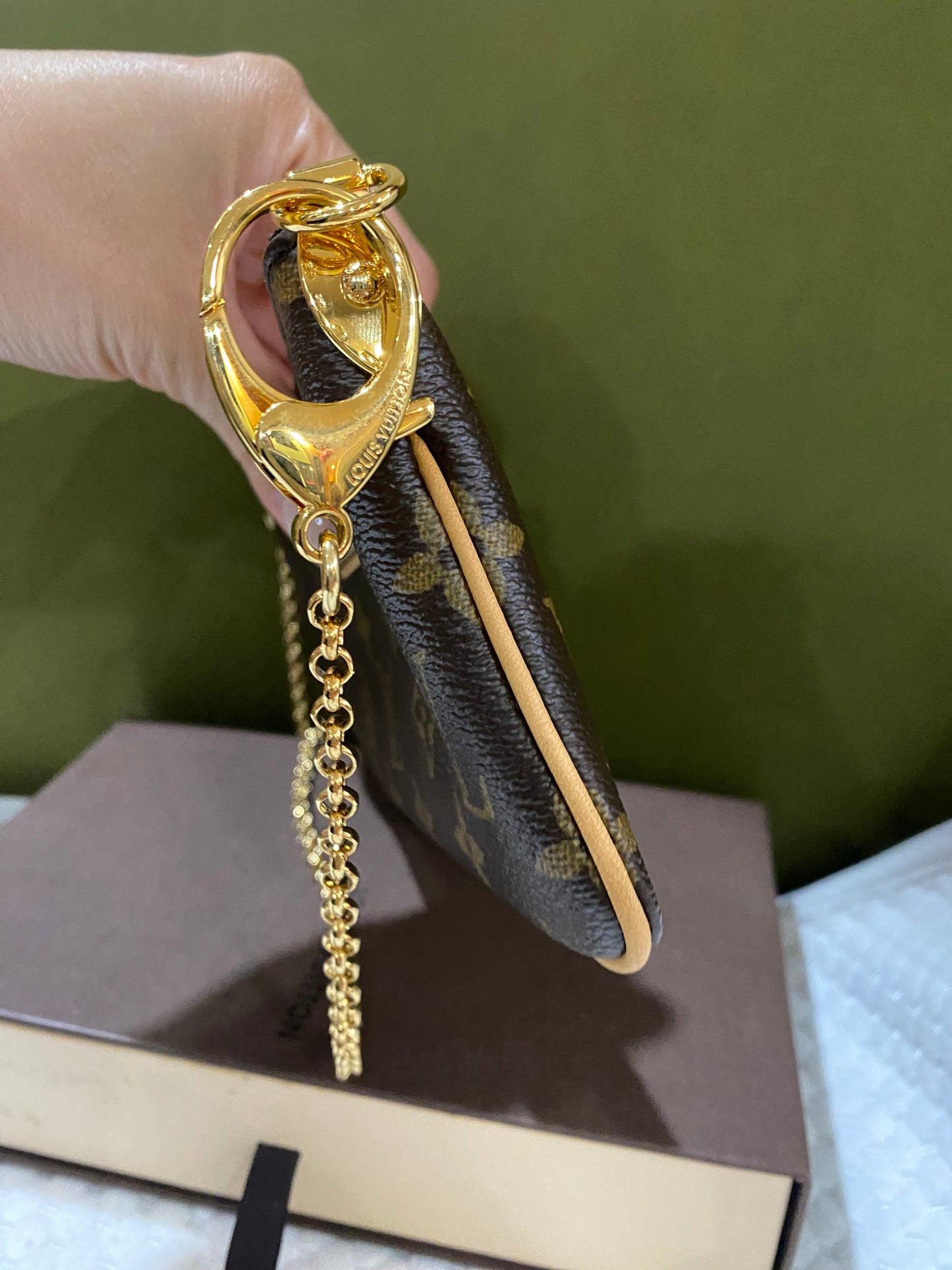 Louis Vuitton Milla mini chain bag