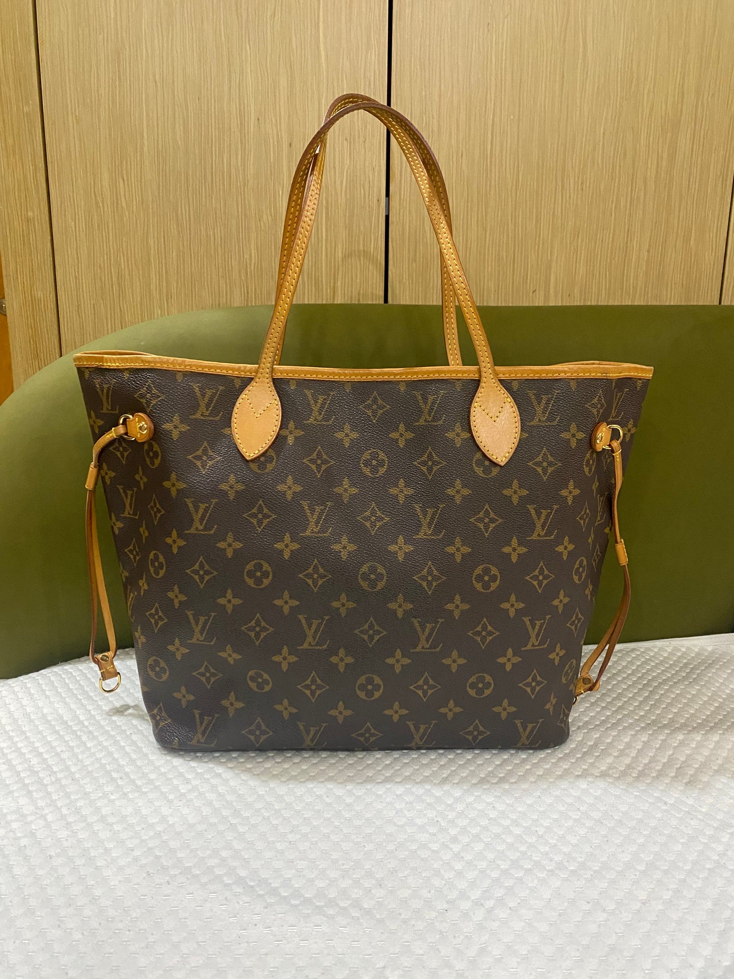 Louis Vuitton Neverfull GM bag