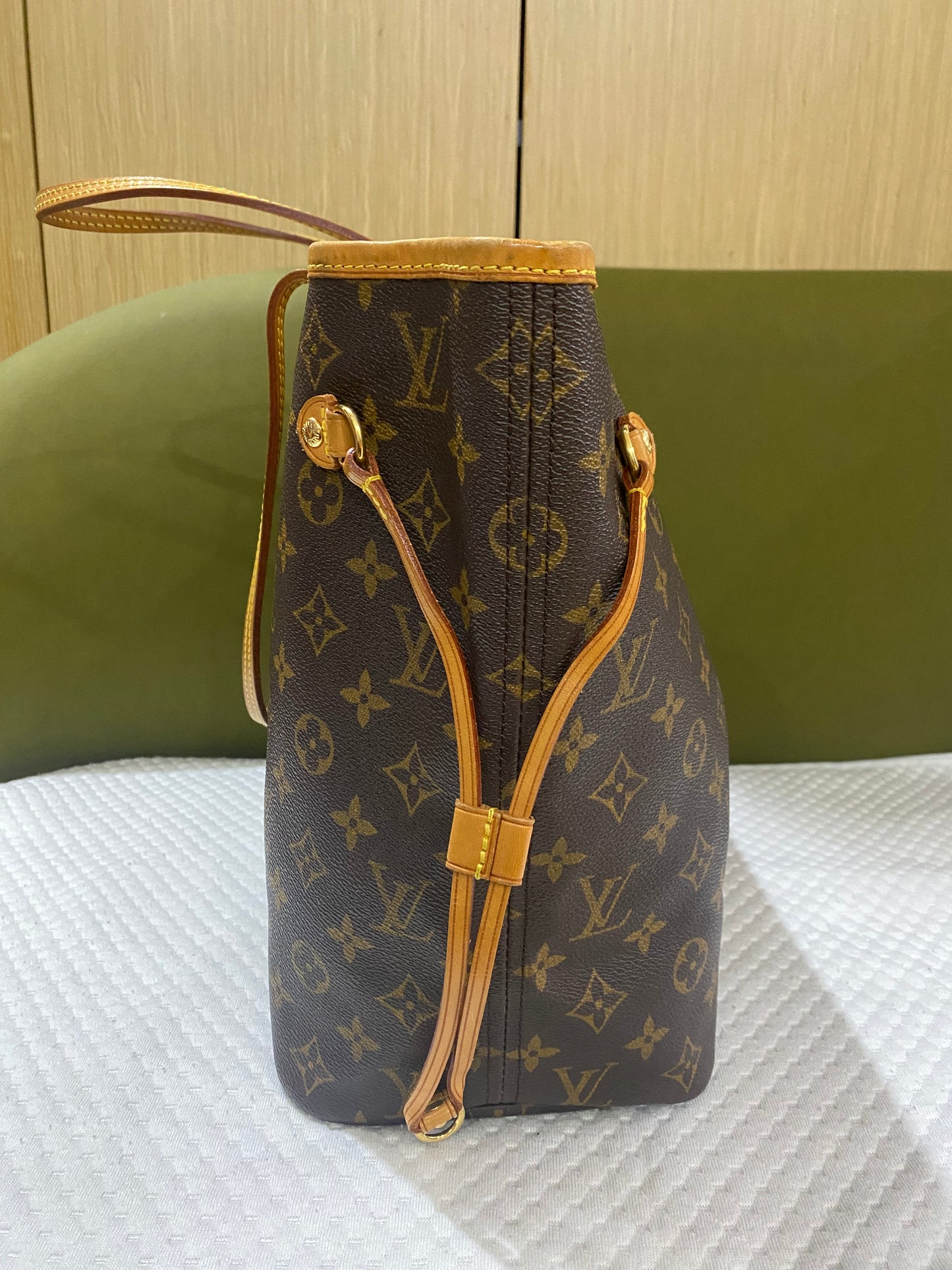 Louis Vuitton Neverfull GM bag
