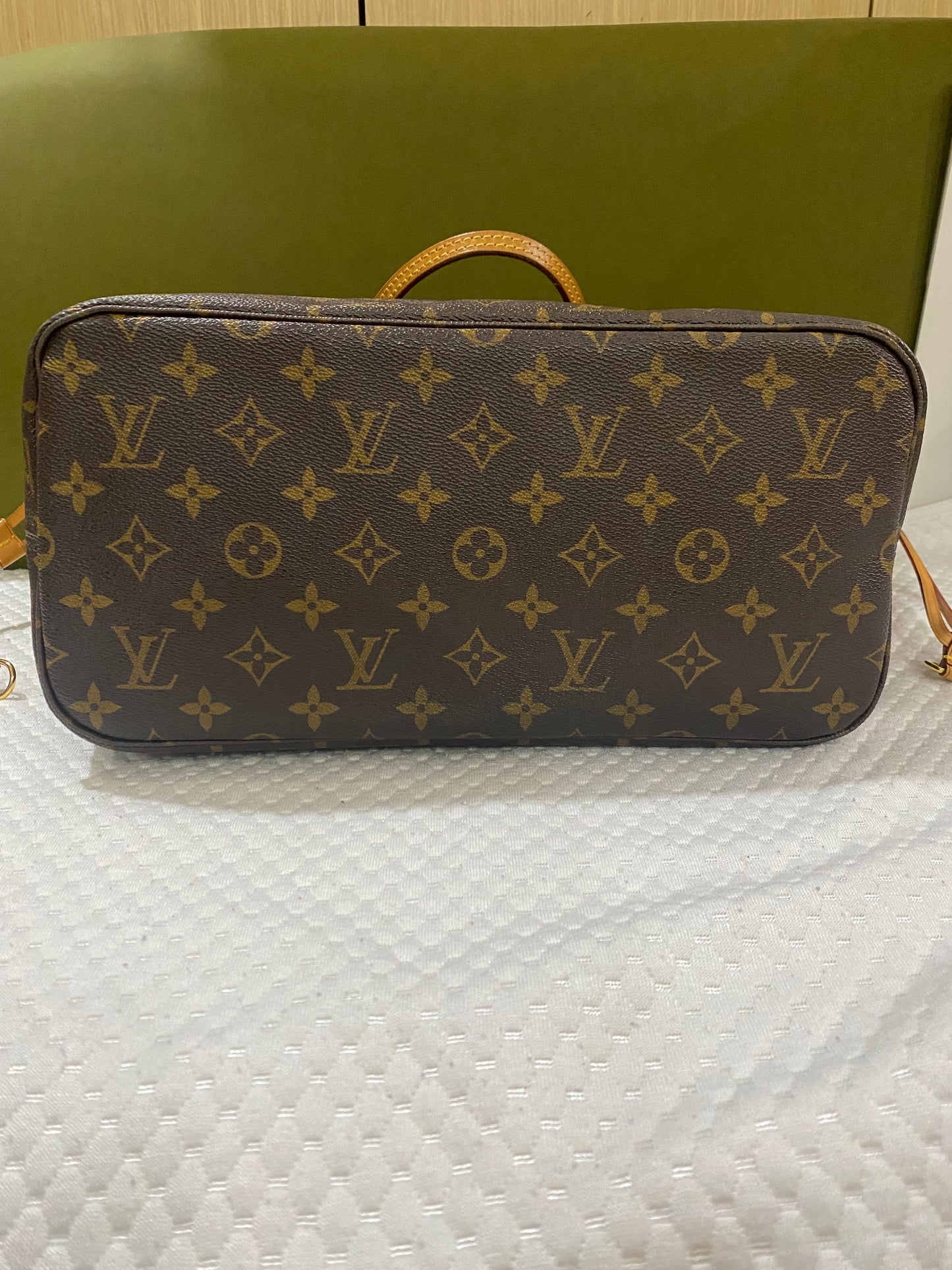 Louis Vuitton Neverfull GM bag