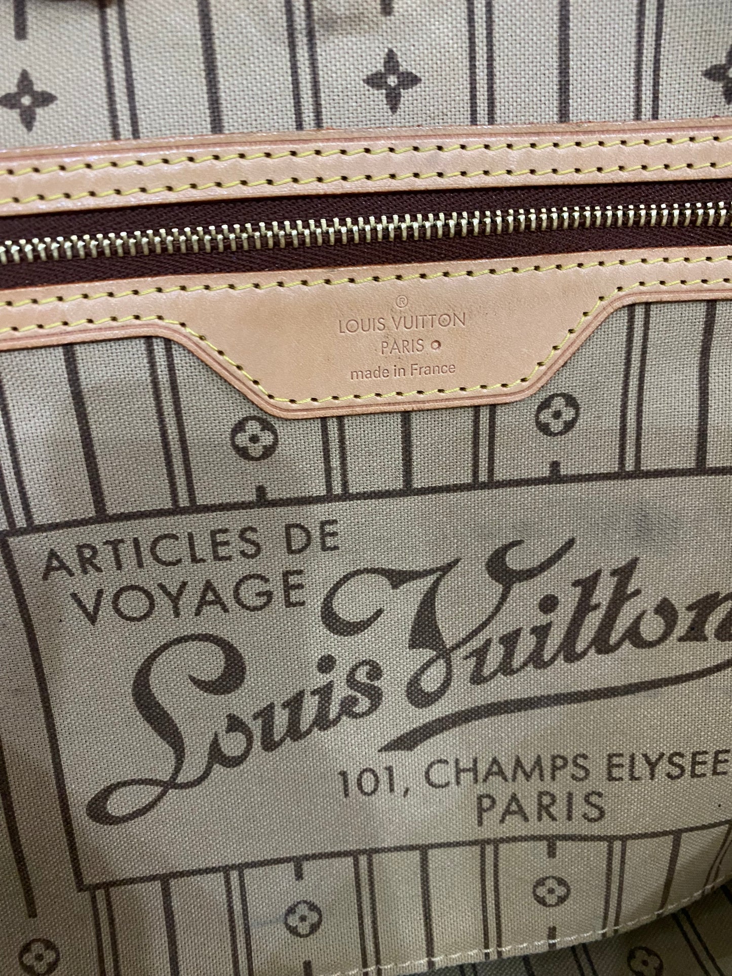 Louis Vuitton Neverfull GM bag