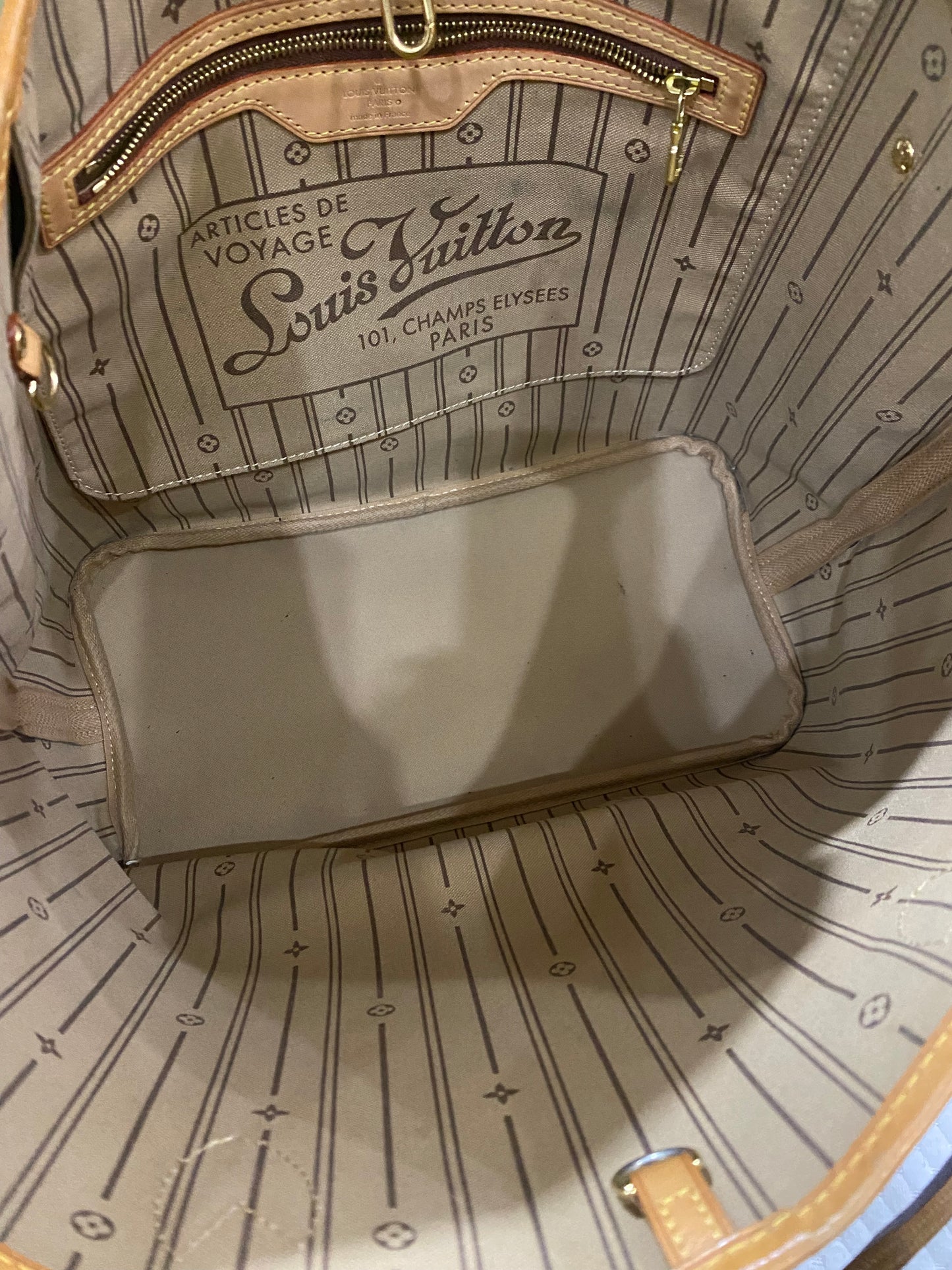 Louis Vuitton Neverfull GM bag