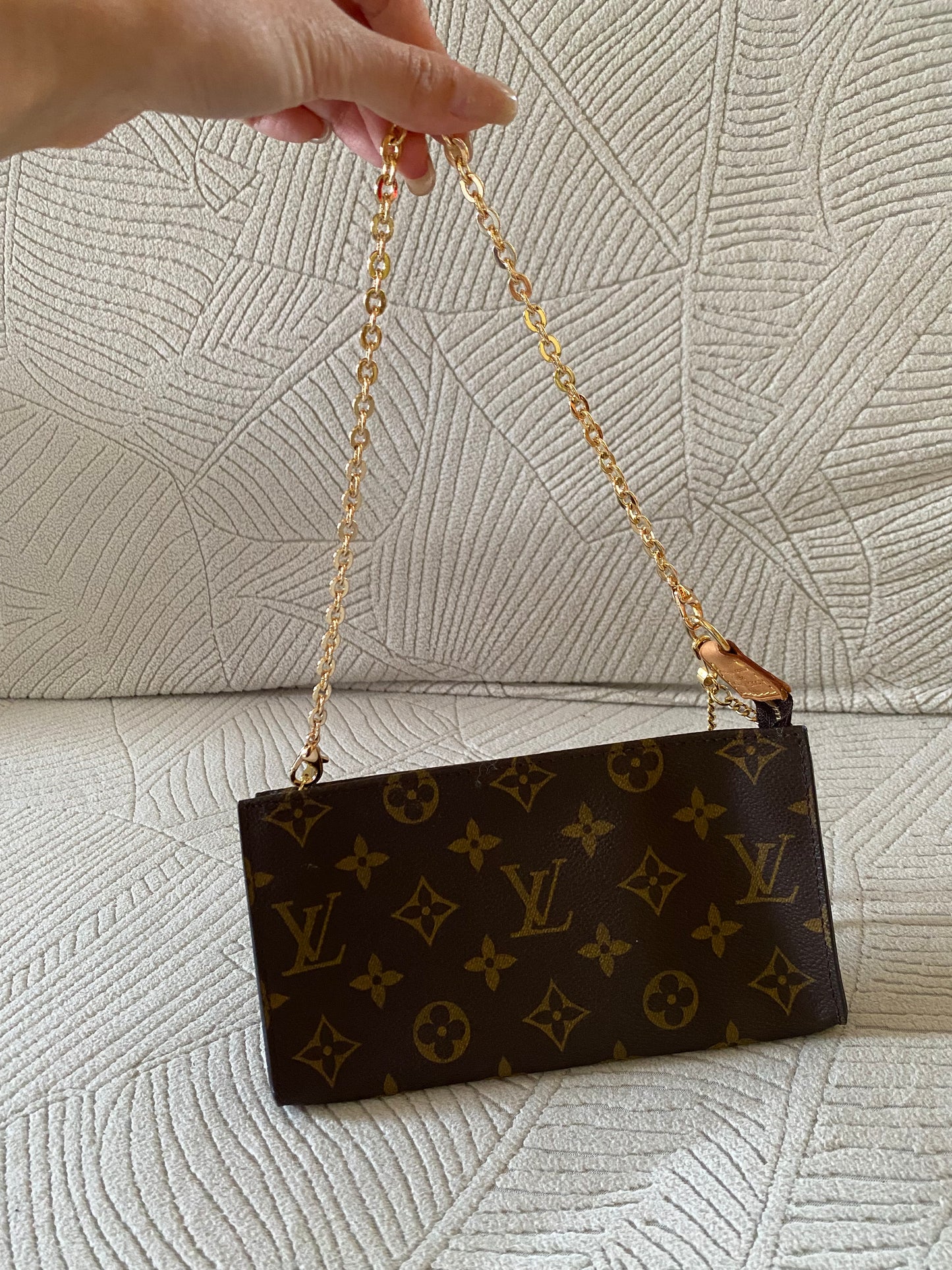 Louis Vuitton Mini Pouch Pochette