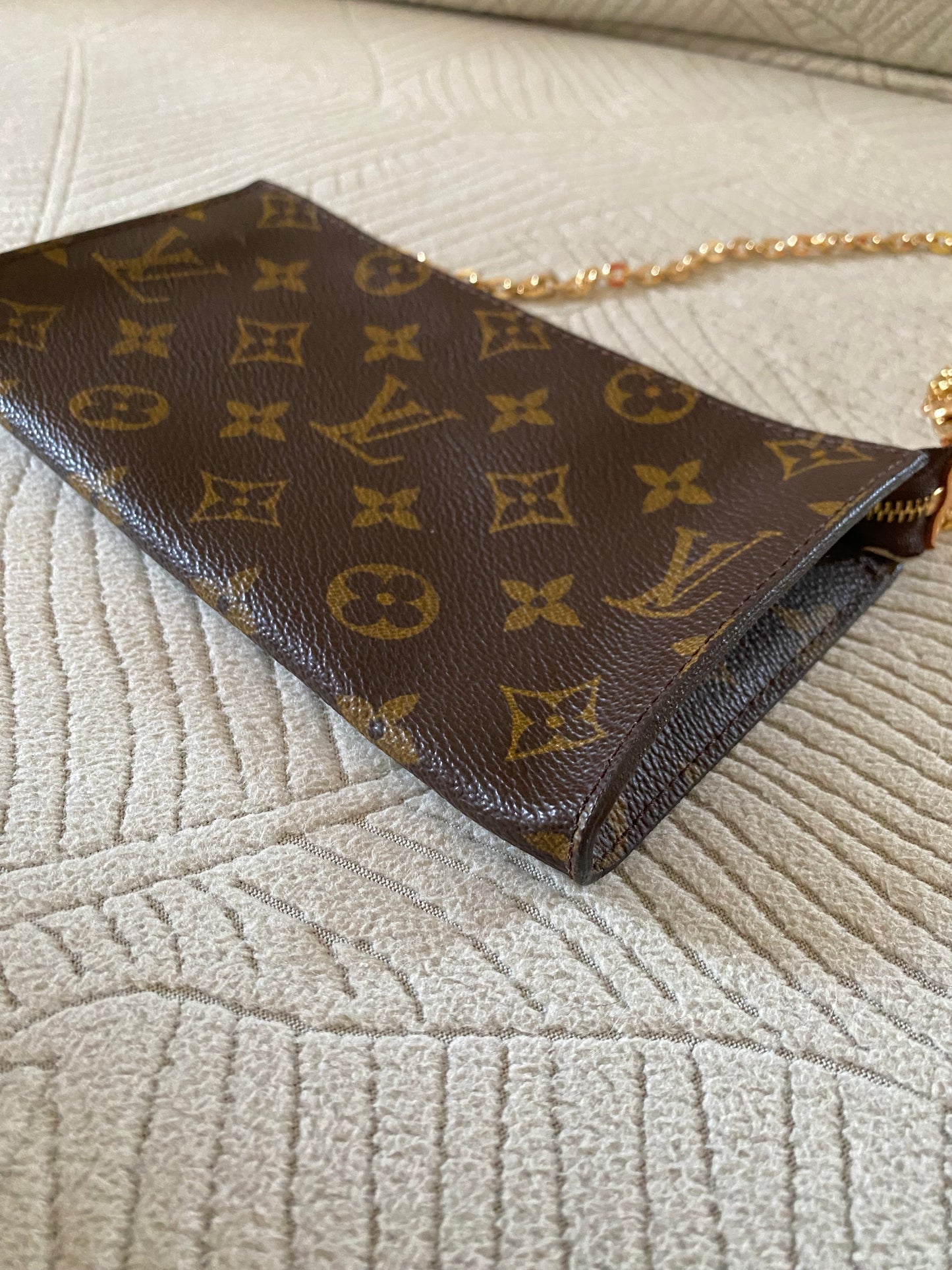 Louis Vuitton Mini Pouch Pochette