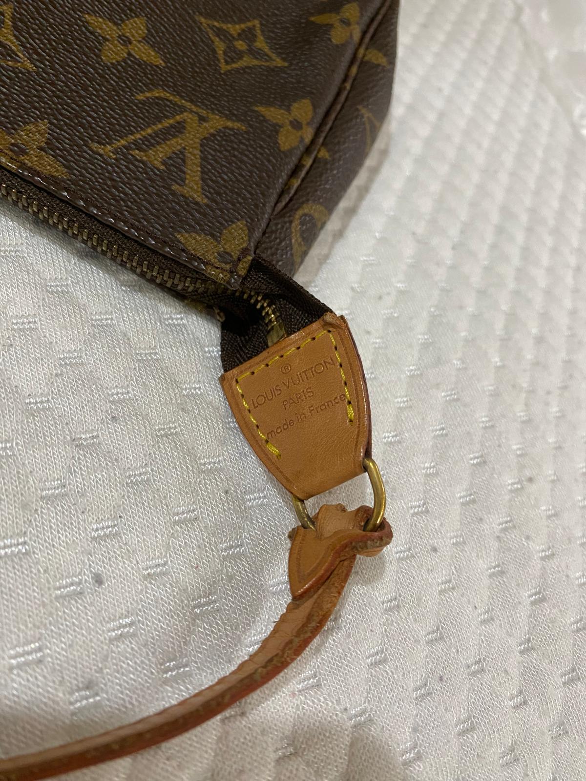 Louis Vuitton Monogram Pochette Accessories