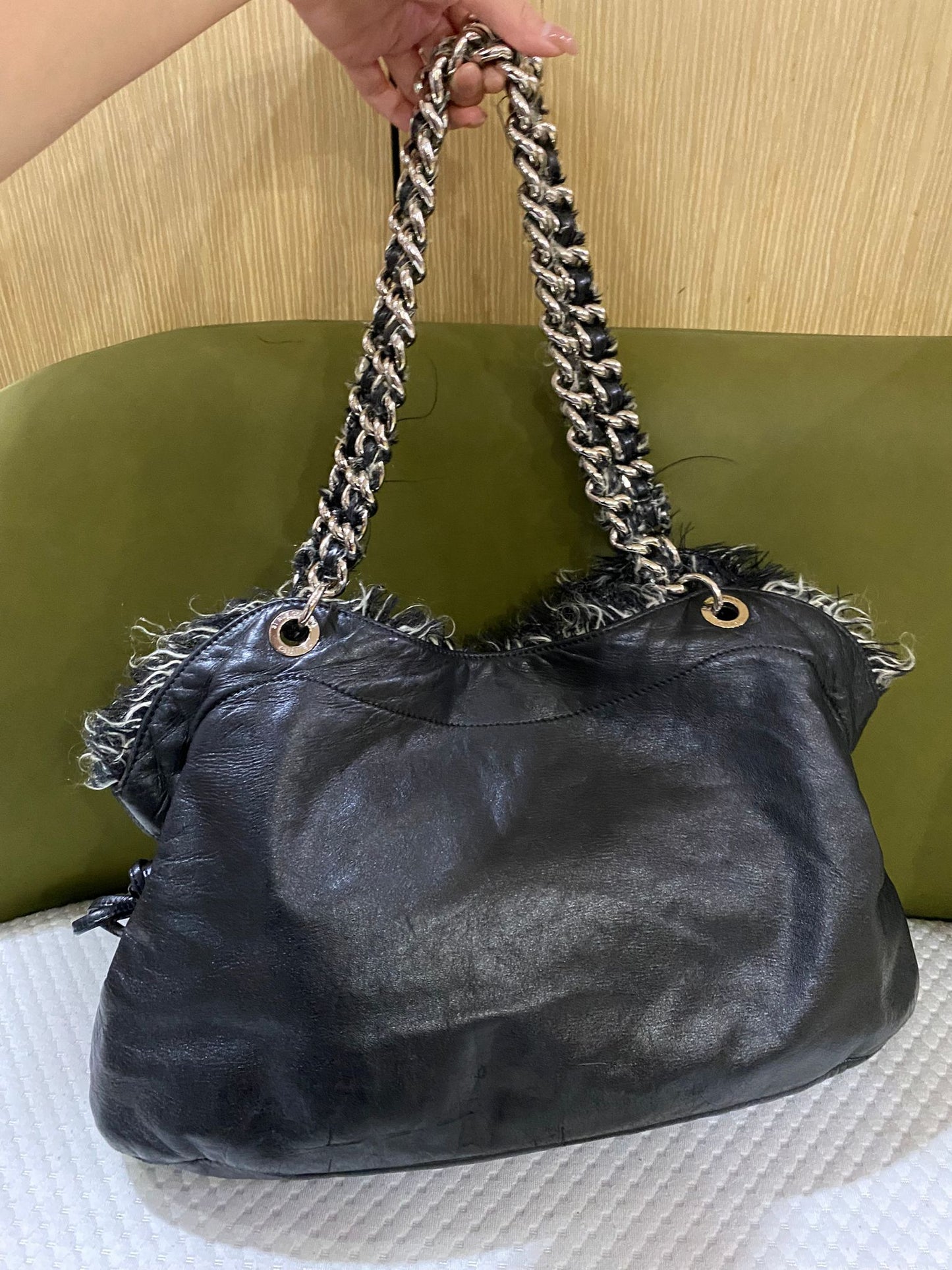Chanel bonbon CC logo lambskin tote with tweed chain