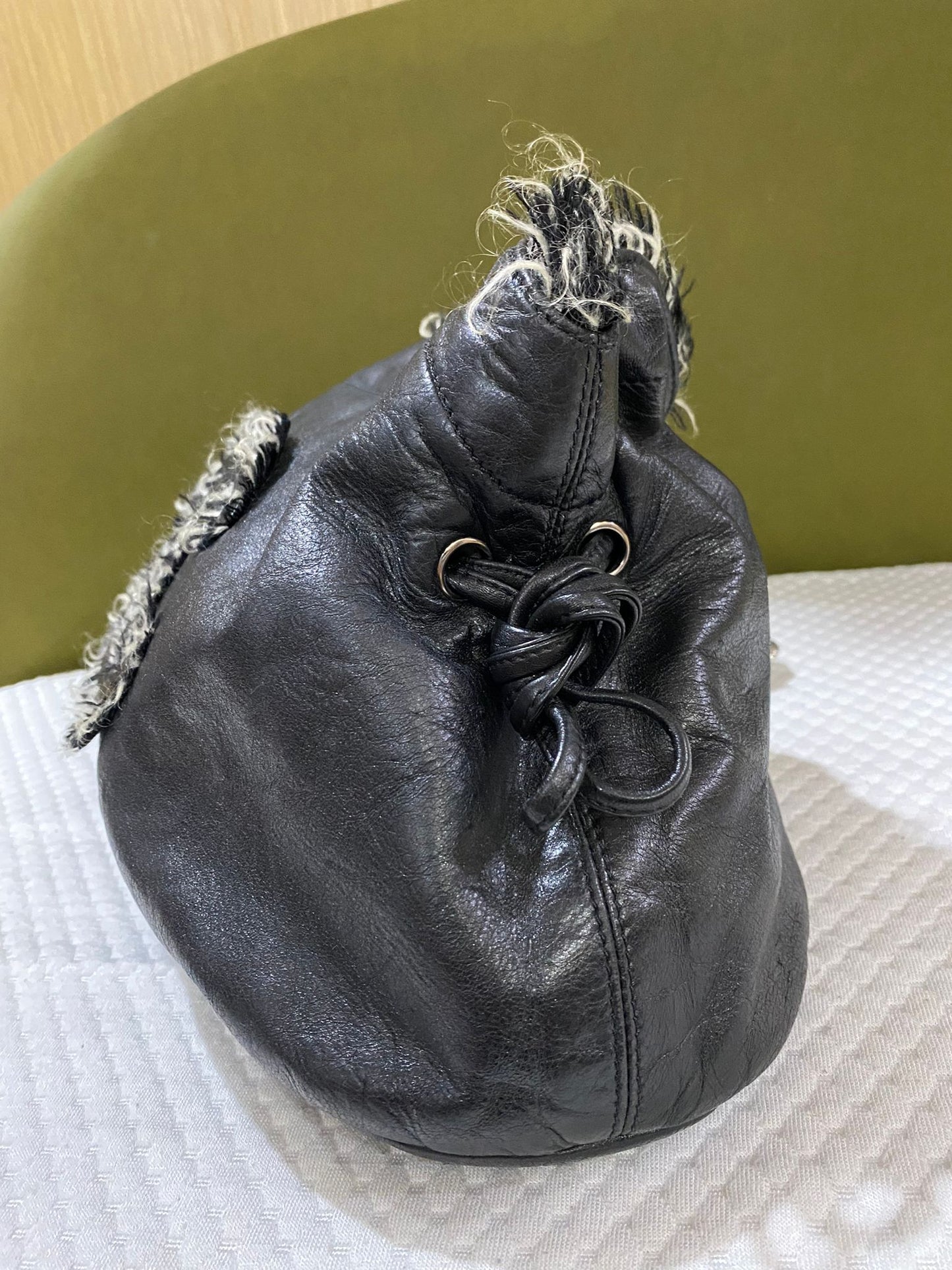 Chanel bonbon CC logo lambskin tote with tweed chain