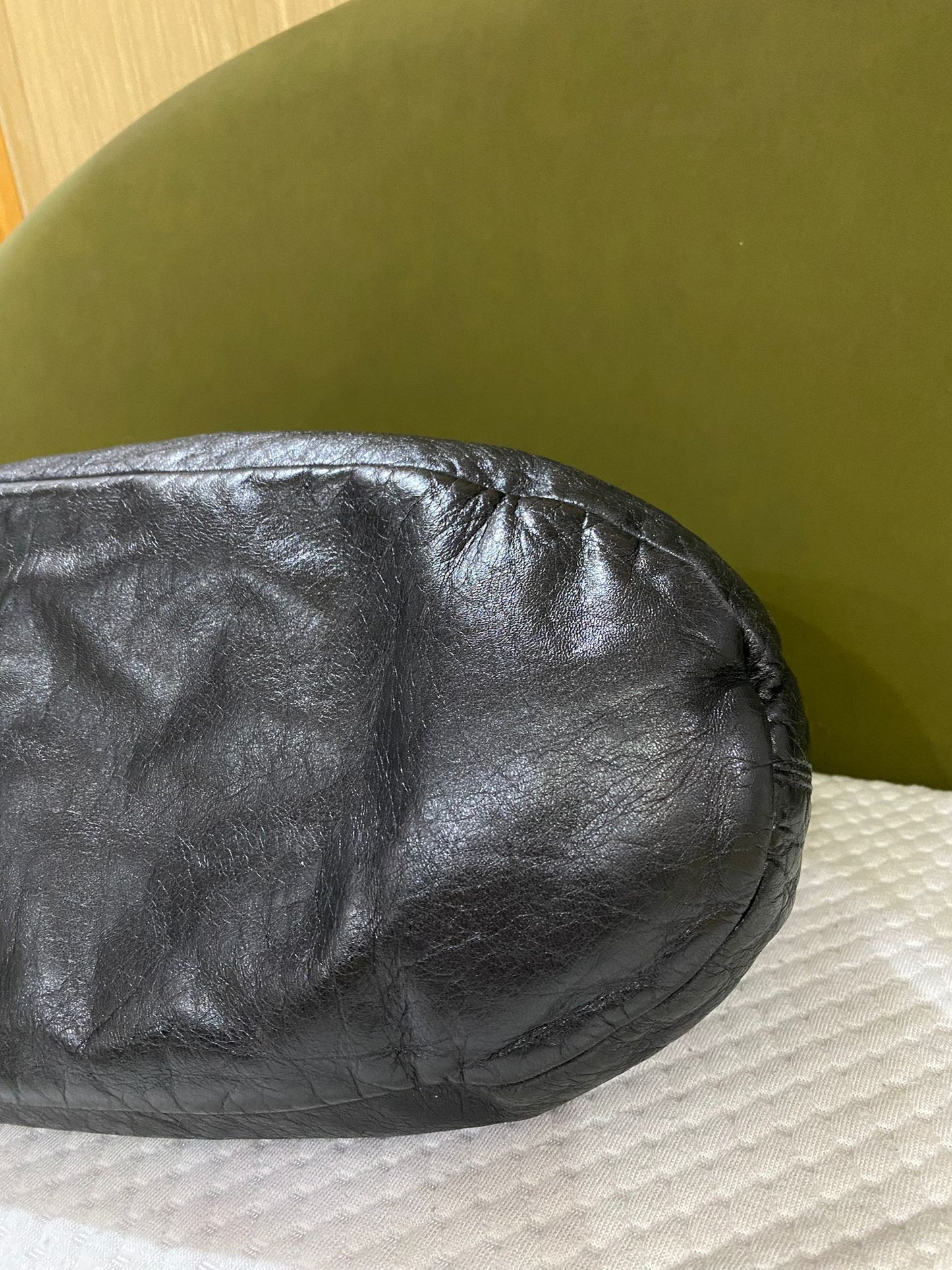 Chanel bonbon CC logo lambskin tote with tweed chain