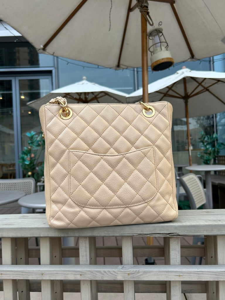 Chanel petite shopping tote