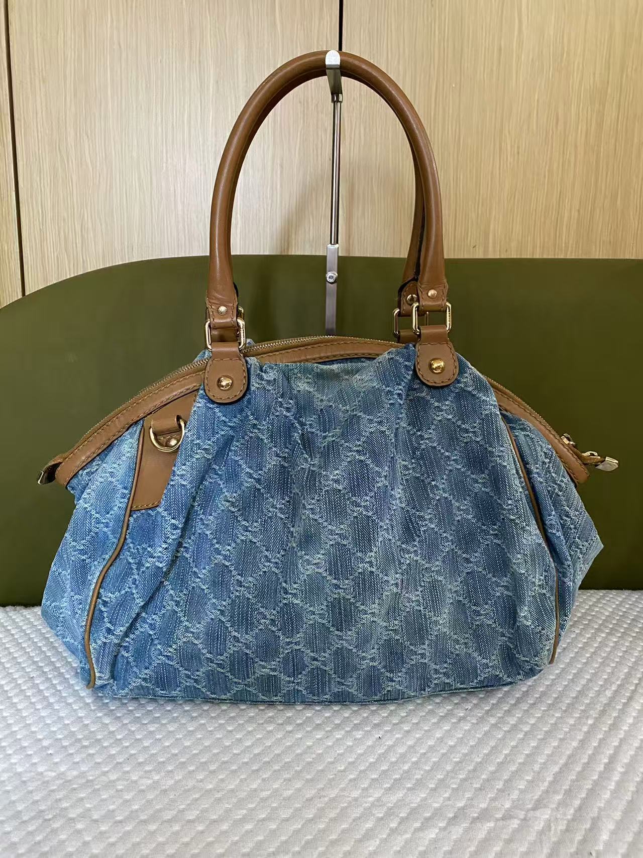 Gucci Denim GG Monogram Sukey Shoulder Tote Bag