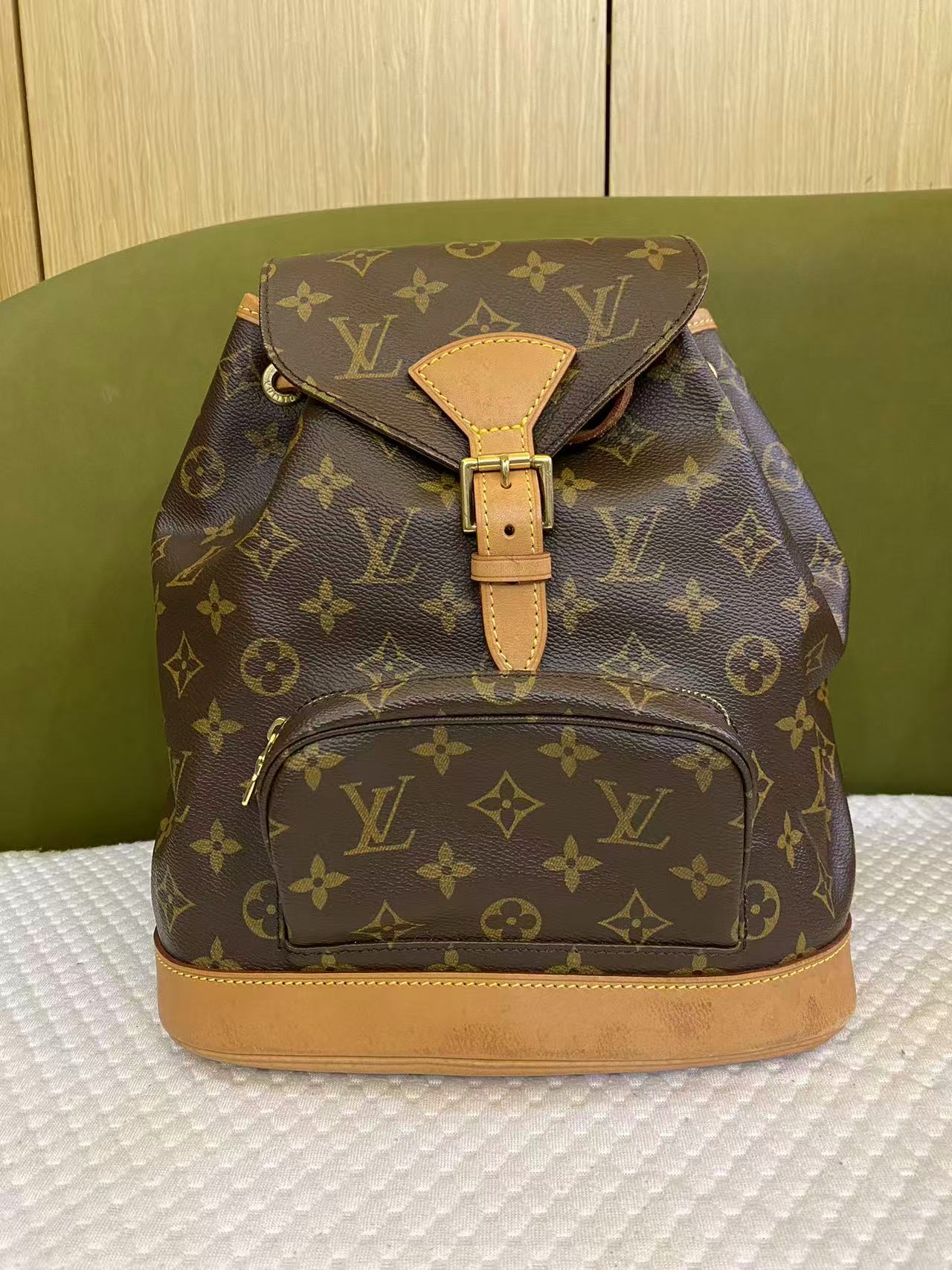 Louis Vuitton Backpack Montsouris MM in Brown Monogram Canvas