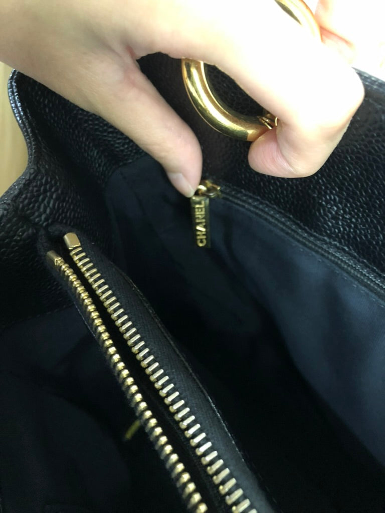 Chanel grand shopping tote