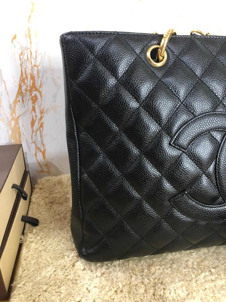 Chanel grand shopping tote