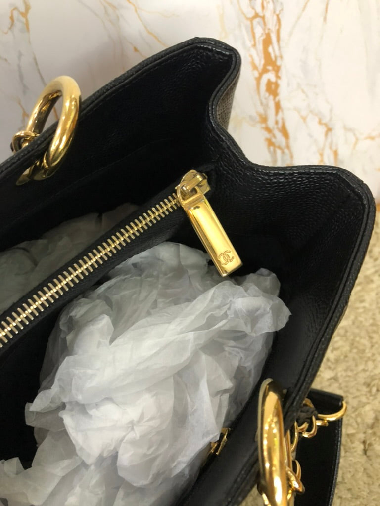 Chanel grand shopping tote