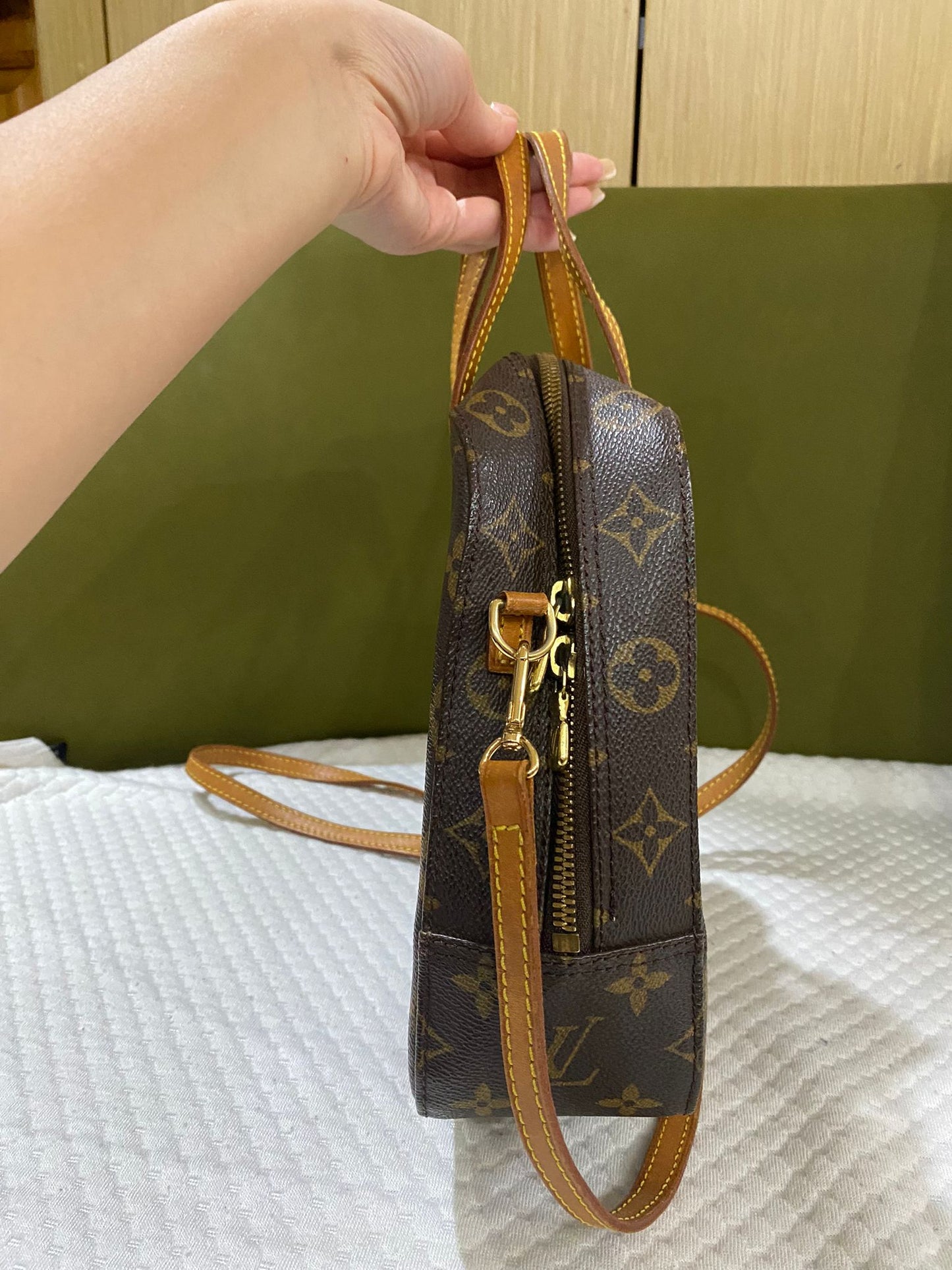 Louis Vuitton Spontini Bag