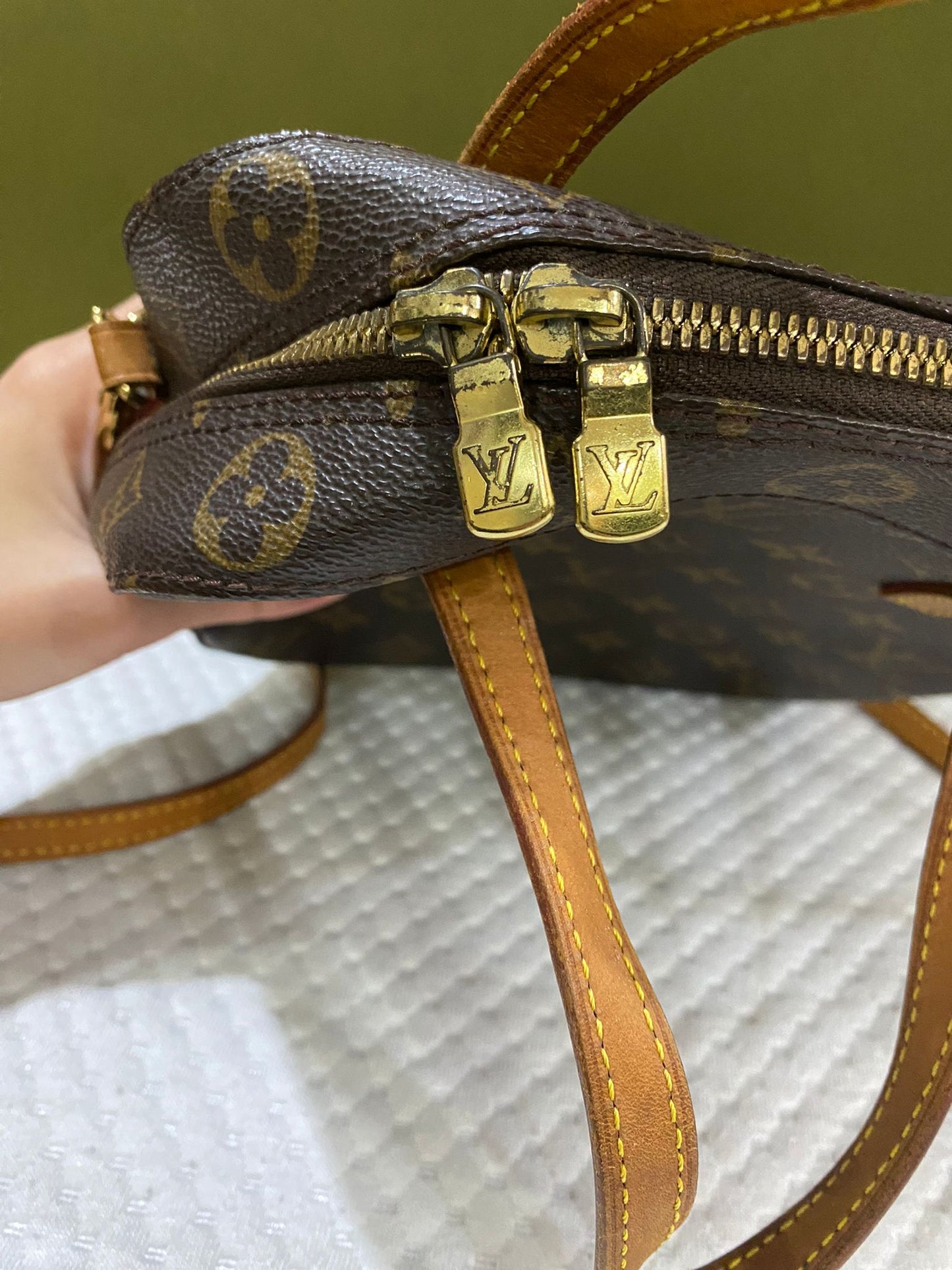 Louis Vuitton Spontini Bag