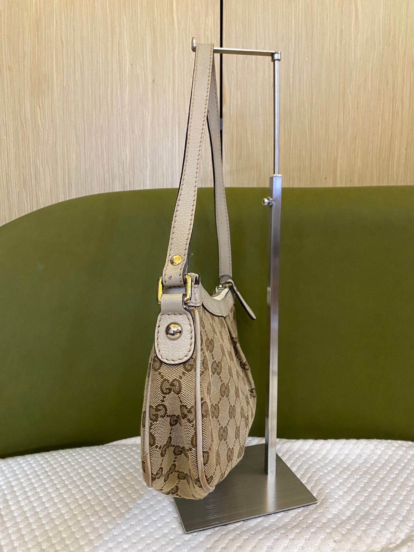 Gucci Sukey Monogram Mini Shoulder Bag in Cream/ Beige