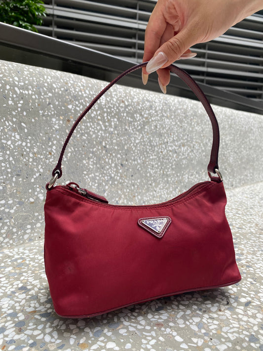 Prada tessudo mini pochette