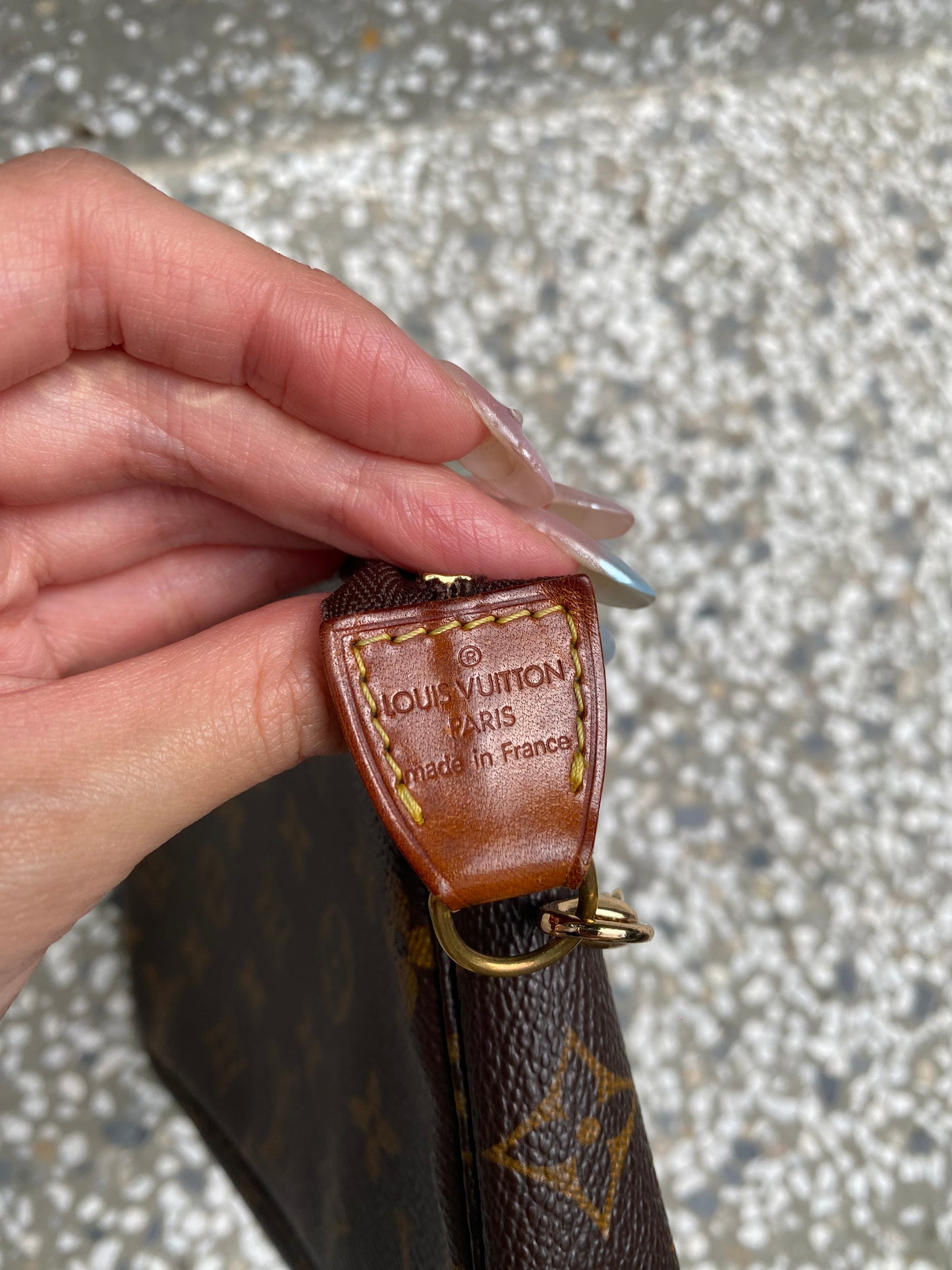 Louis Vuitton pochette
