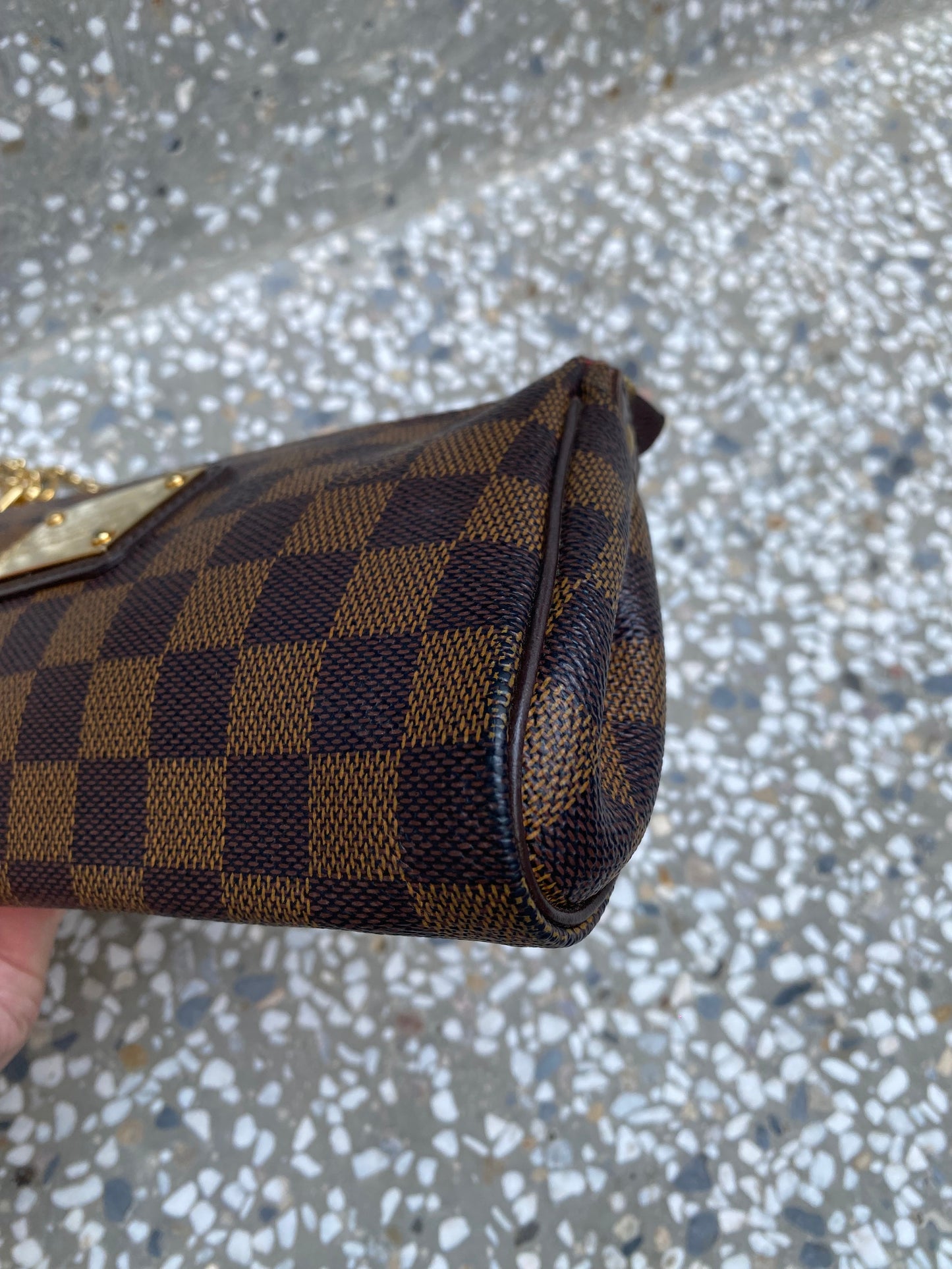 Louis Vuitton damier Eva bag