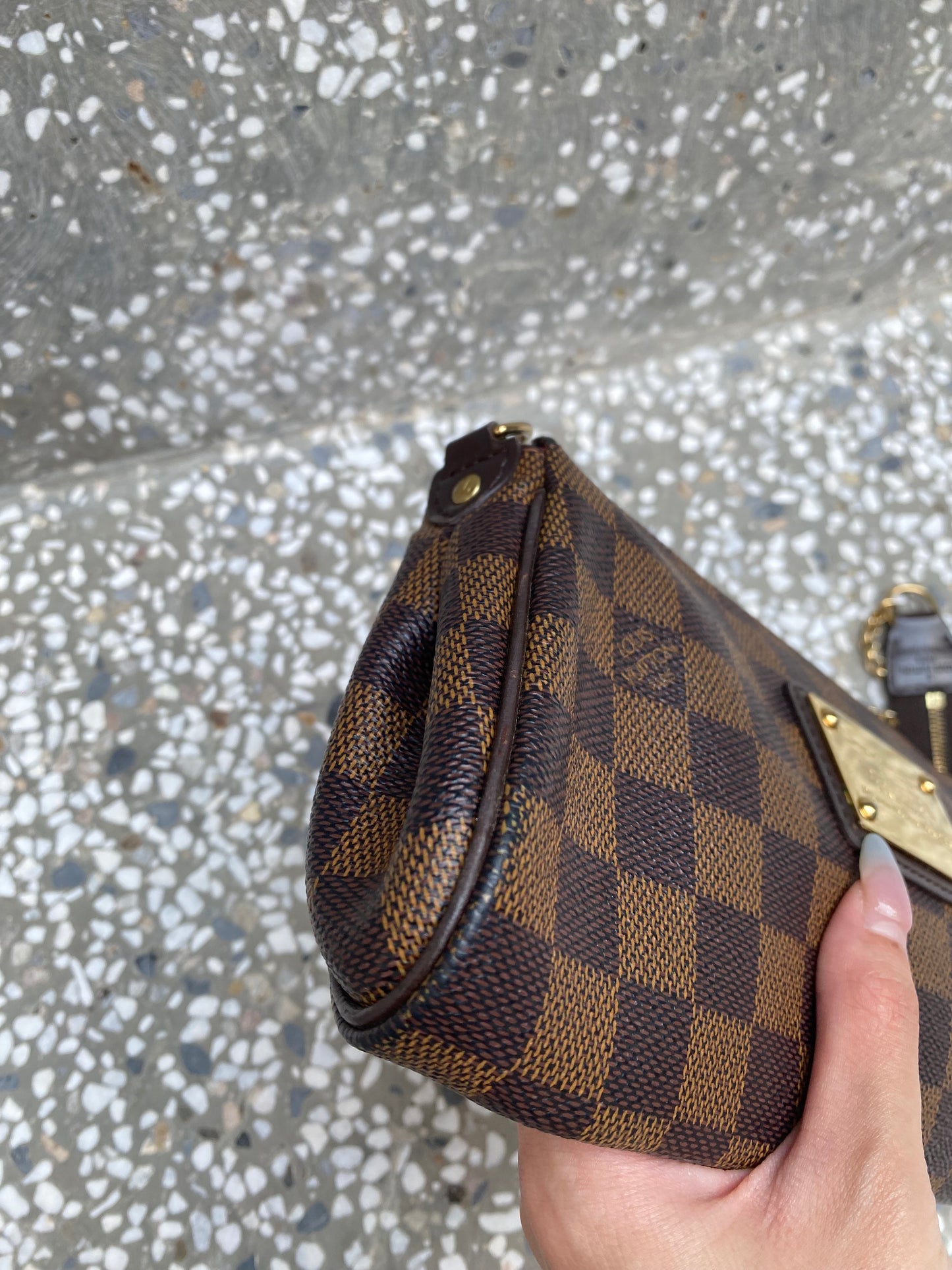 Louis Vuitton damier Eva bag