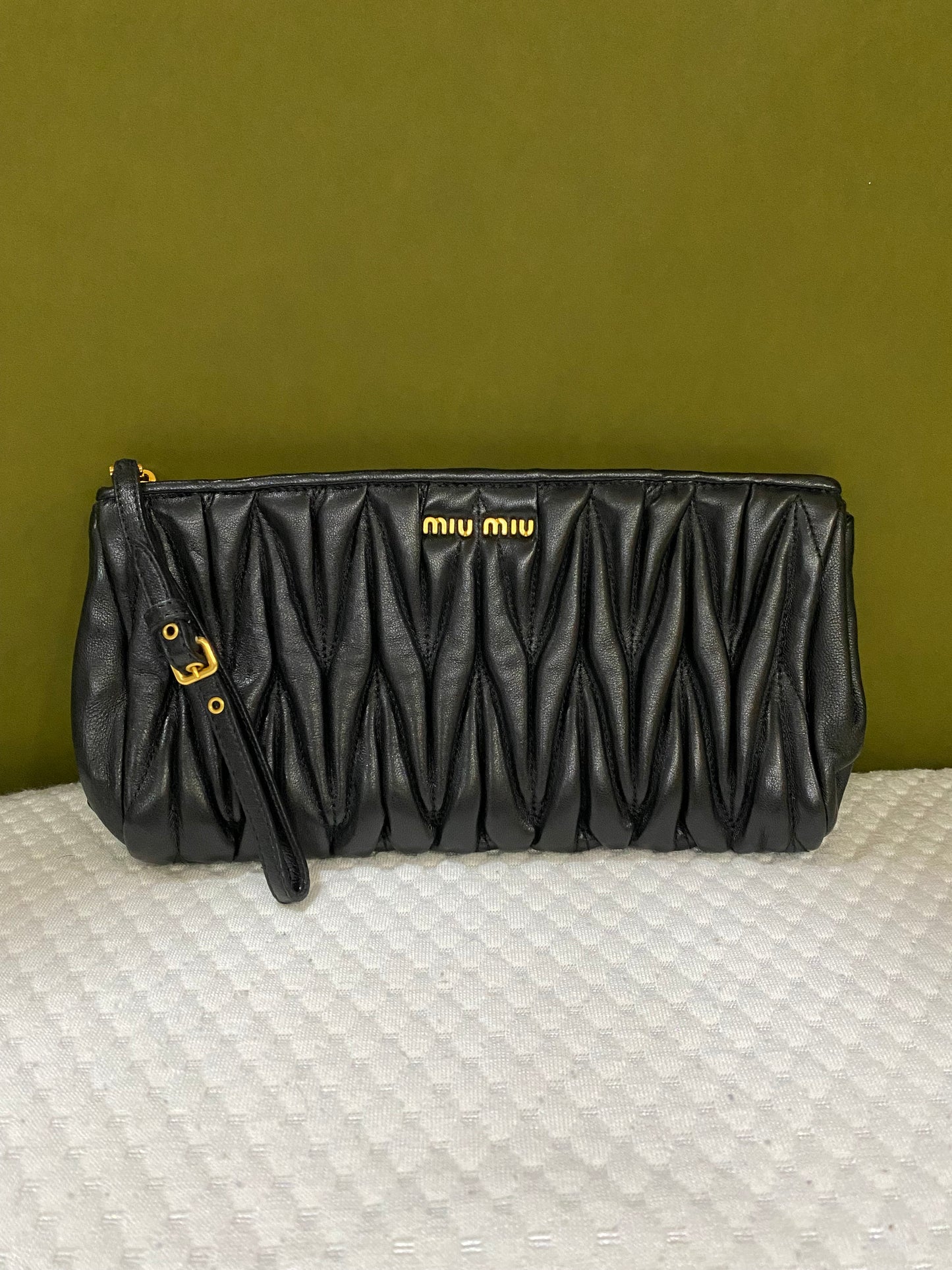 Miu Miu Leather Matelasse Clutch/ Pouch in Black