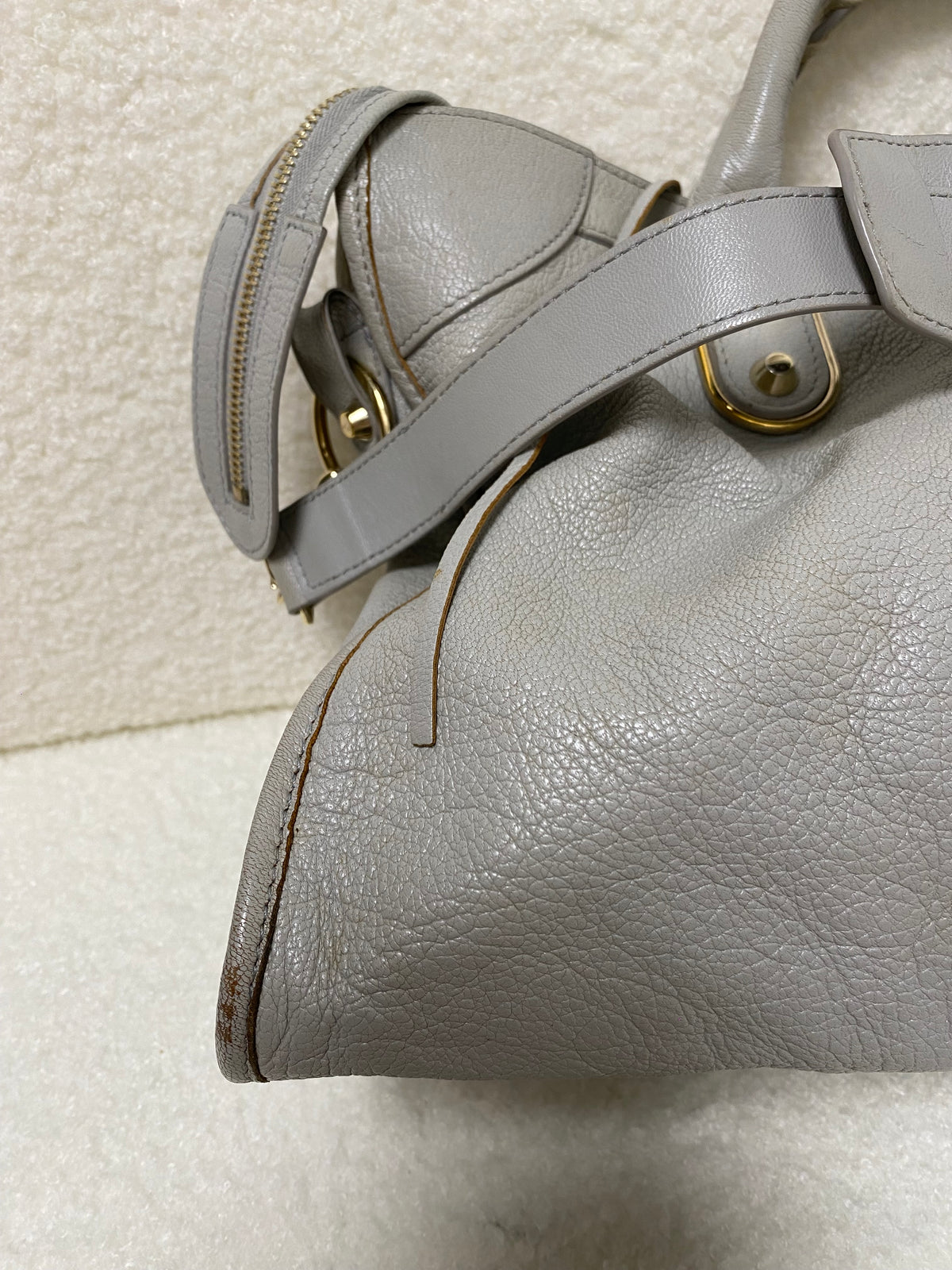 Balenciaga Chevre Gold Metallic Edge Hardware City in Gris Glace